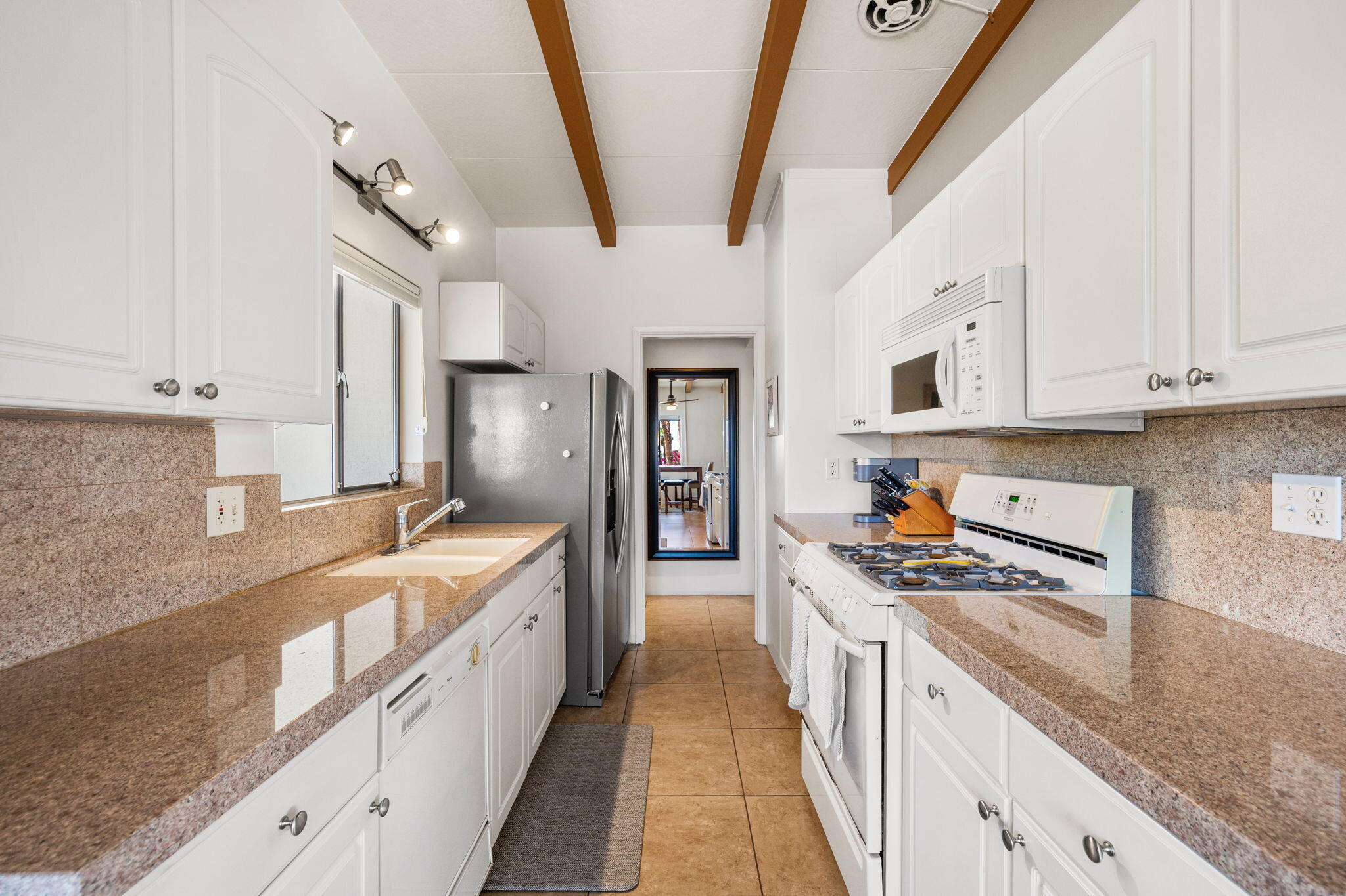 Cathedral City, California, 92234, United States, 3 Bedrooms Bedrooms, ,3 BathroomsBathrooms,Residential,For Sale,1896973
