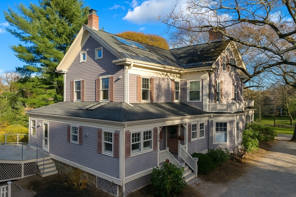 Lexington, Massachusetts, 02421, United States, 4 Bedrooms Bedrooms, ,3 BathroomsBathrooms,Residential,For Sale,1991993