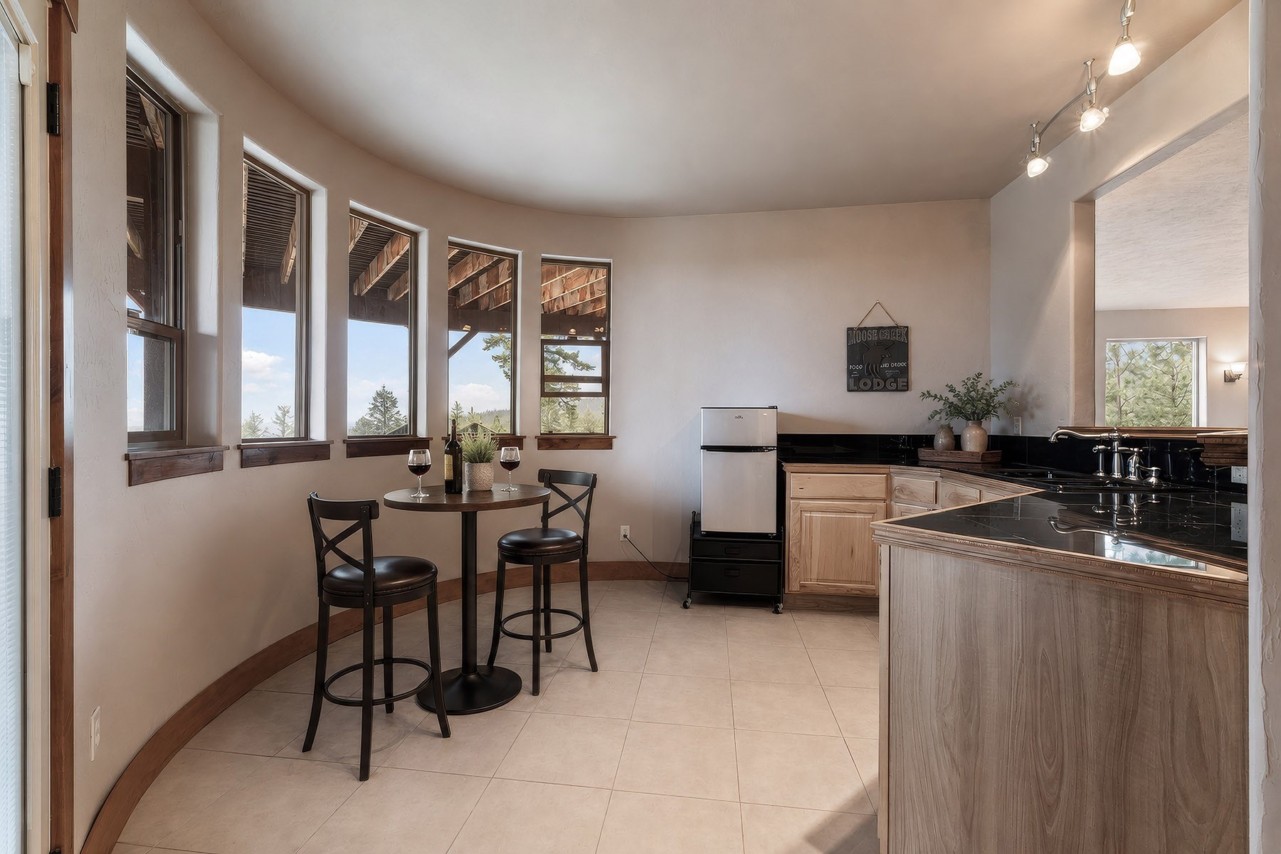 Luxury Living and Panoramic Views - 物件實景