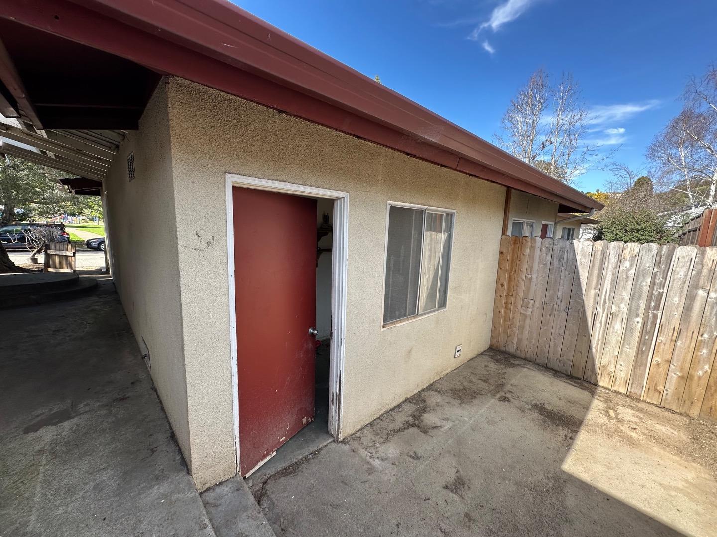 Santa Cruz, California, 95065, United States, ,Residential,For Sale,1875027