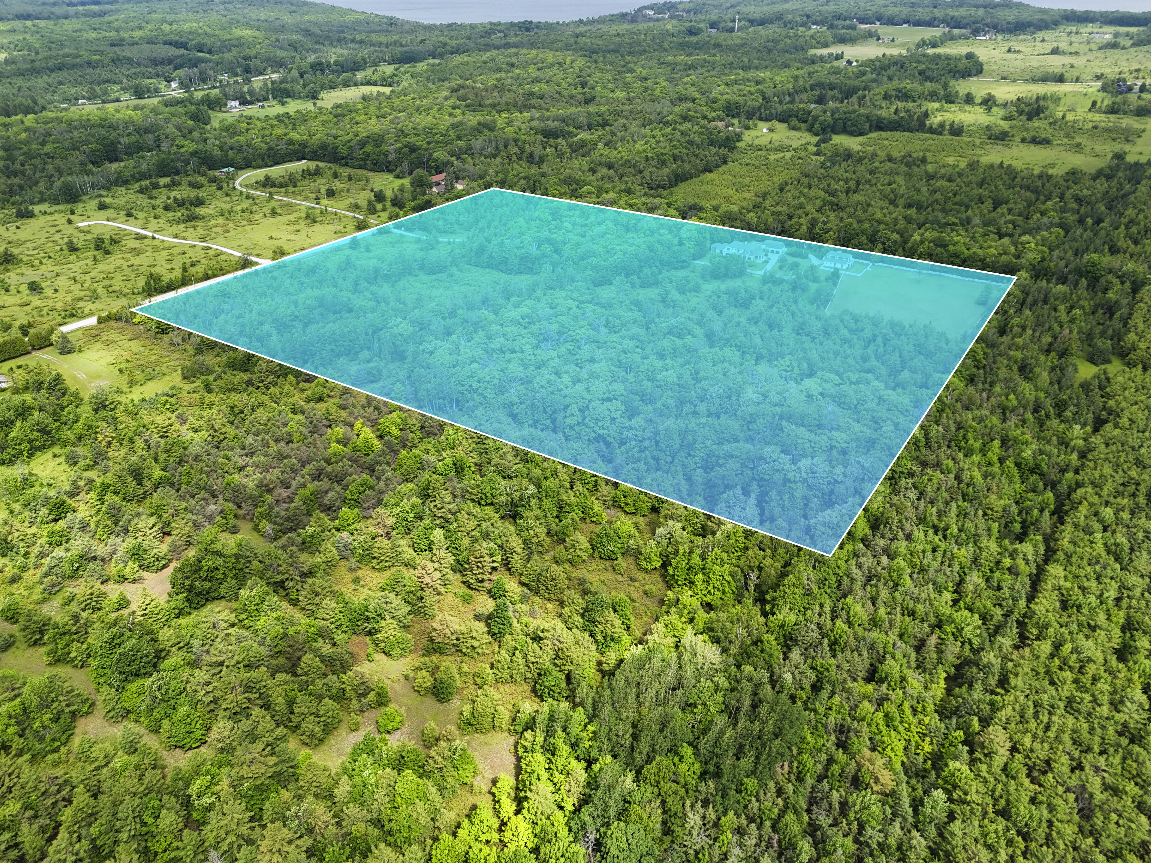  Sprawling Door County Estate on 30 Acres - 物件實景