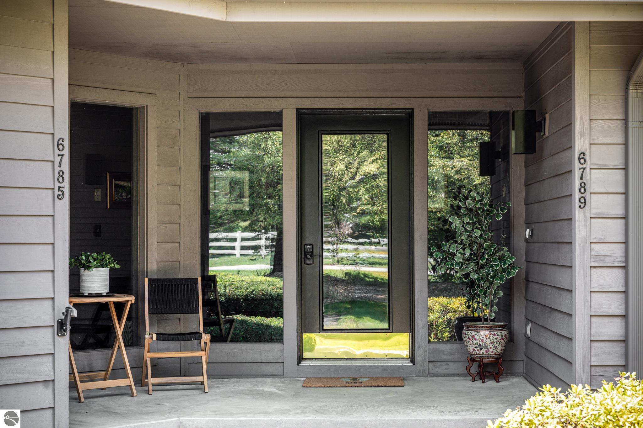 Traverse City, Michigan, 49686-1962, United States, 3 Bedrooms Bedrooms, ,2 BathroomsBathrooms,Residential,For Sale,1950100