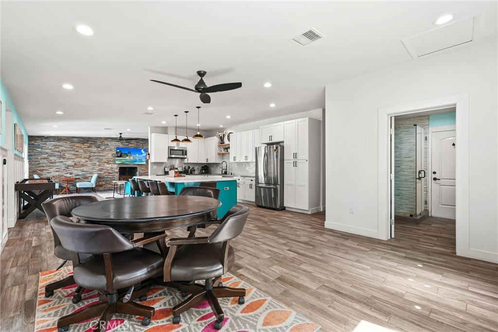 Oxnard, California, 93035, United States, 5 Bedrooms Bedrooms, ,1 BathroomBathrooms,Residential,For Sale,1847302
