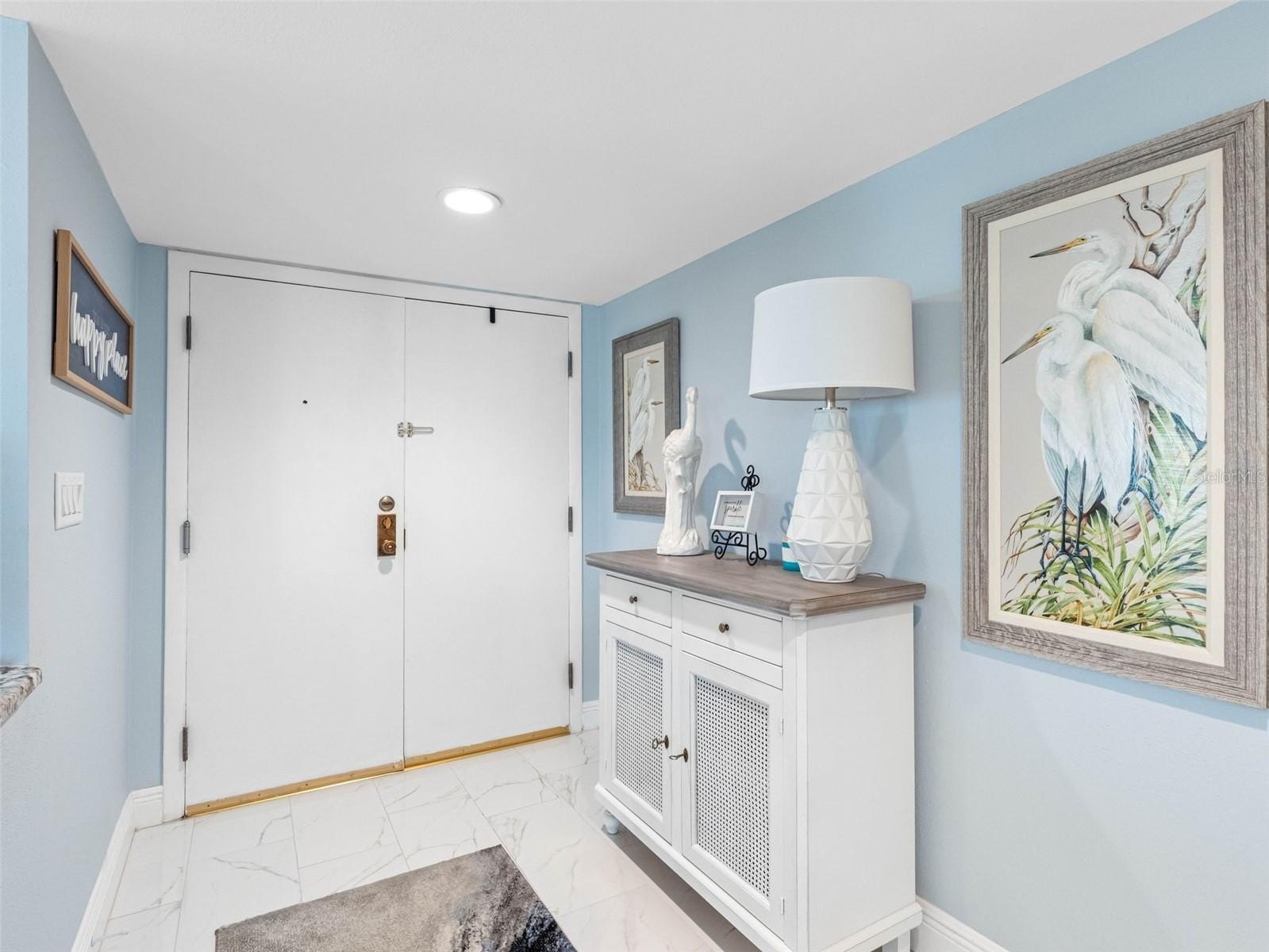 CLEARWATER BEACH, Florida, 33767, United States, 2 Bedrooms Bedrooms, ,2 BathroomsBathrooms,Residential,For Sale,1937556