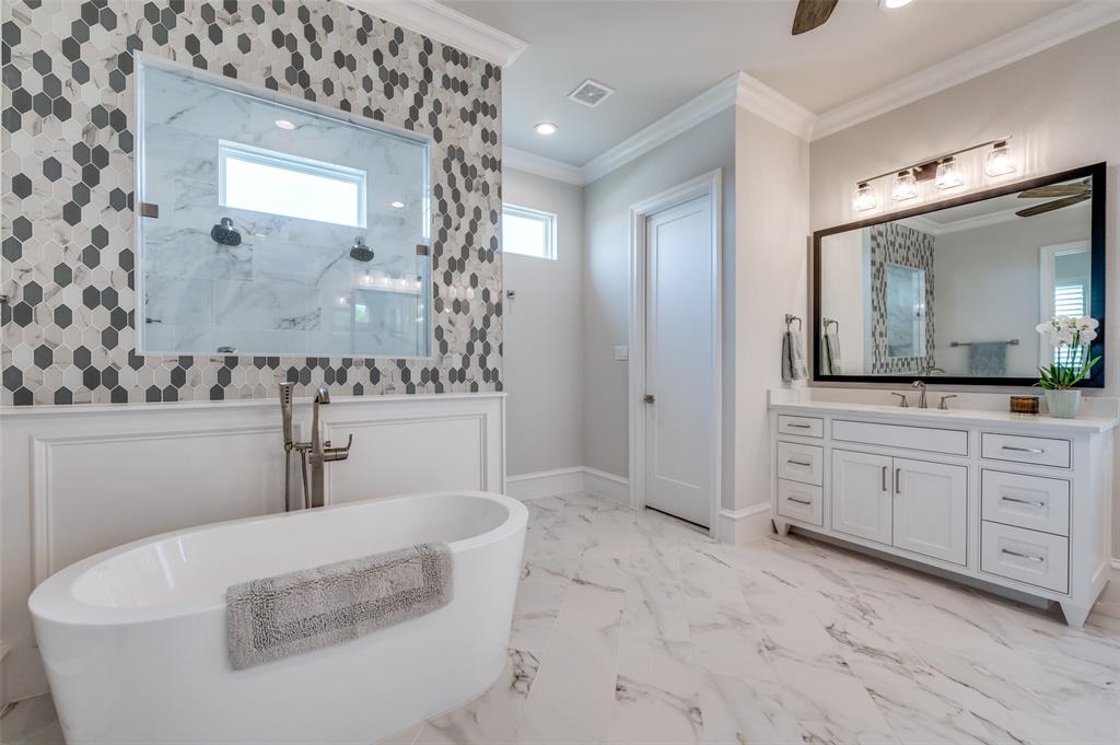 Celina, Texas, 75009, United States, 4 Bedrooms Bedrooms, ,5 BathroomsBathrooms,Residential,For Sale,1837037