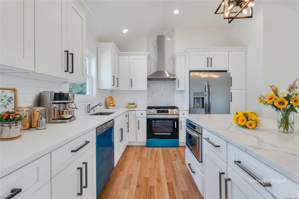 Ridge, New York, 11961, United States, 4 Bedrooms Bedrooms, ,3 BathroomsBathrooms,Residential,For Sale,1768348