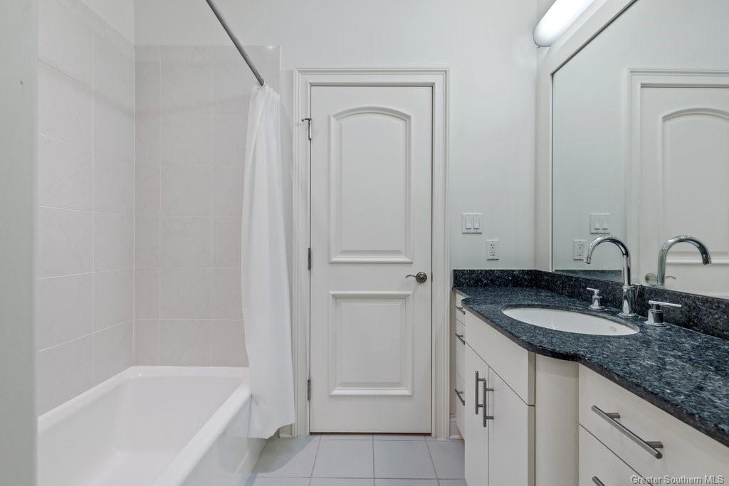 Lake Charles, Louisiana, 70605, United States, 6 Bedrooms Bedrooms, ,6 BathroomsBathrooms,Residential,For Sale,1981086