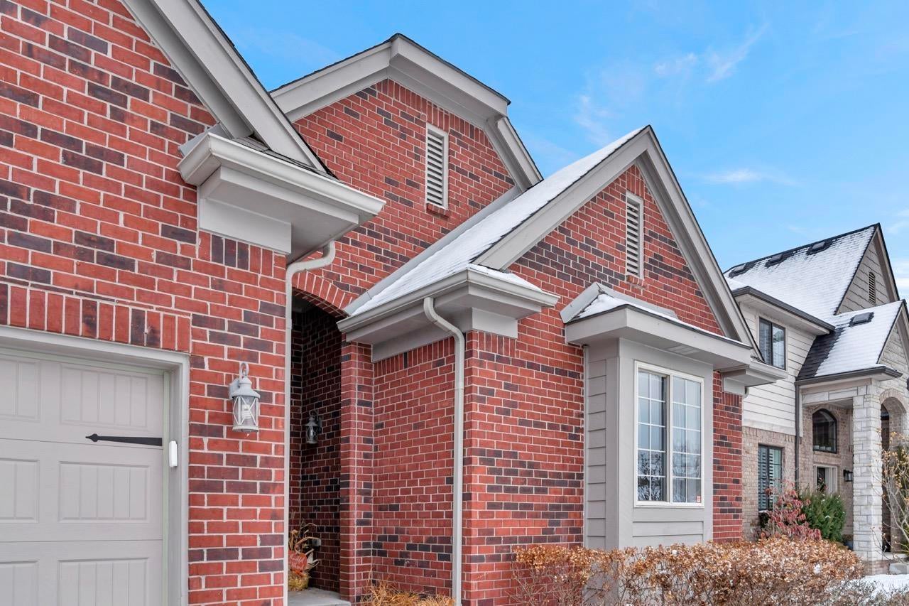 Macomb, Michigan, 48042, United States, 3 Bedrooms Bedrooms, ,3 BathroomsBathrooms,Residential,For Sale,2002873