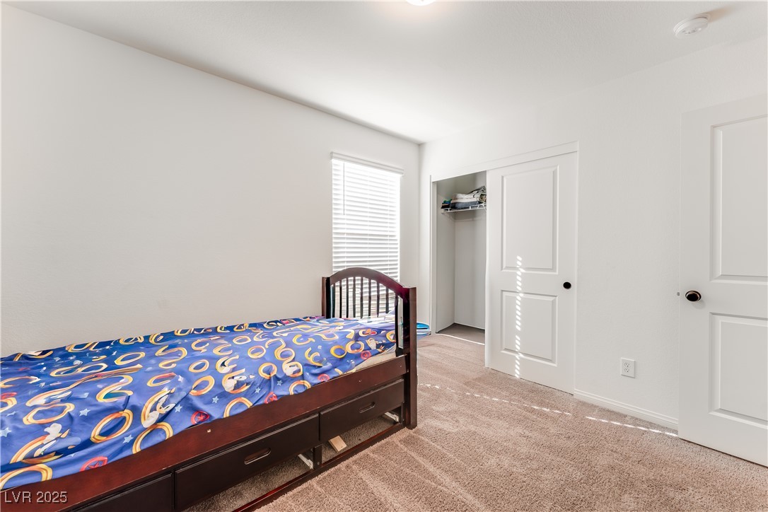 Las Vegas, Nevada, 89141, United States, 5 Bedrooms Bedrooms, ,4 BathroomsBathrooms,Residential,For Sale,1951084