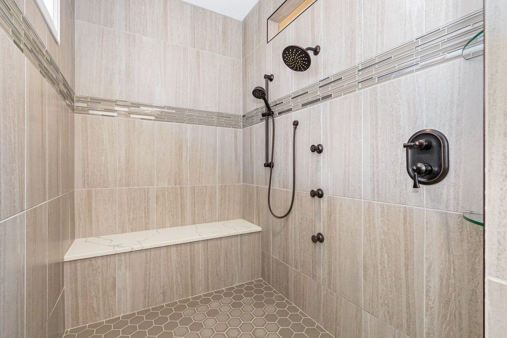 Frankfort, Illinois, 60423, United States, 2 Bedrooms Bedrooms, ,3 BathroomsBathrooms,Residential,For Sale,1927713