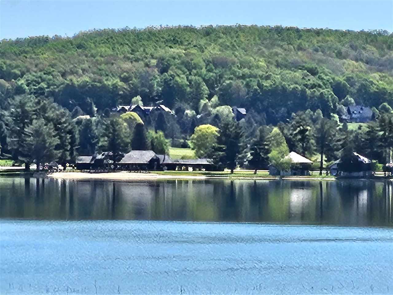 Boyne City, Michigan, 49712, United States, 5 Bedrooms Bedrooms, ,3 BathroomsBathrooms,Residential,For Sale,1986275