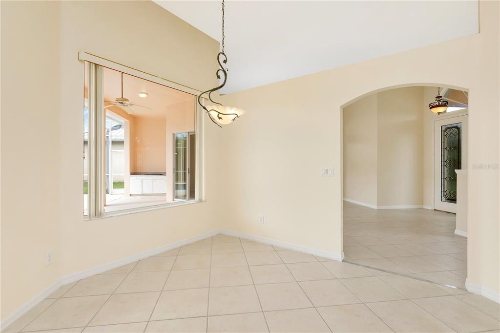 Tarpon Springs, Florida, 34689, United States, 3 Bedrooms Bedrooms, ,2 BathroomsBathrooms,Residential,For Sale,2003461