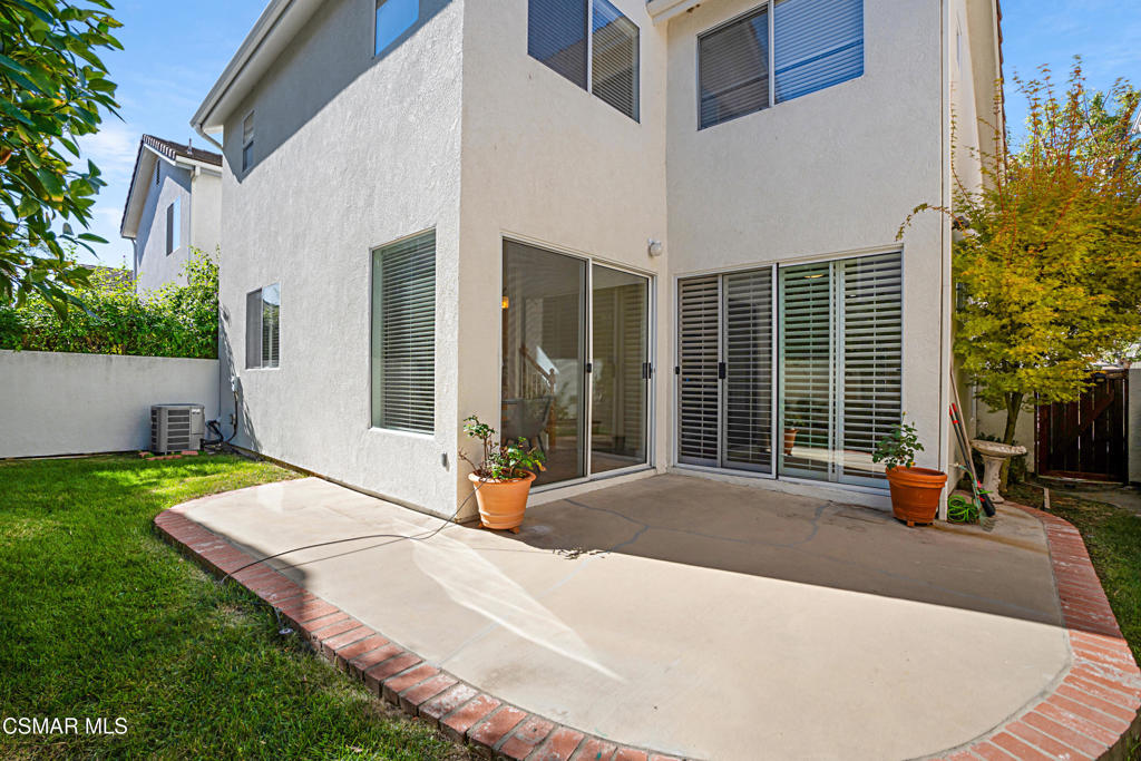 Westlake Village, California, 91362, United States, 2 Bedrooms Bedrooms, ,3 BathroomsBathrooms,Residential,For Sale,1987544