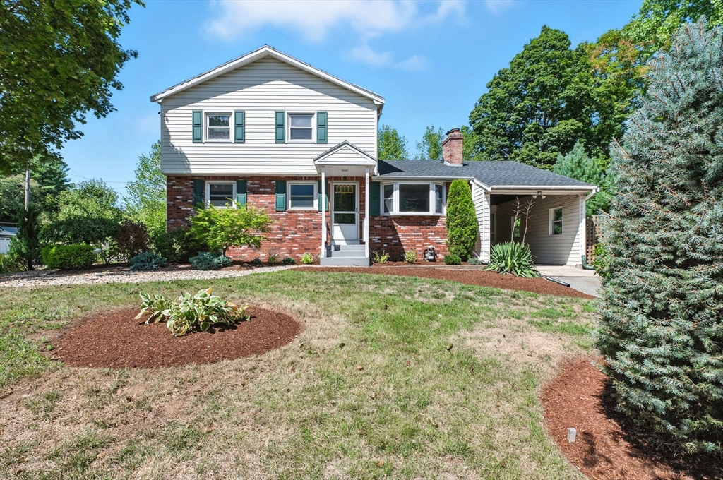 Tewksbury, Massachusetts, 01876, United States, 3 Bedrooms Bedrooms, ,2 BathroomsBathrooms,Residential,For Sale,1938994