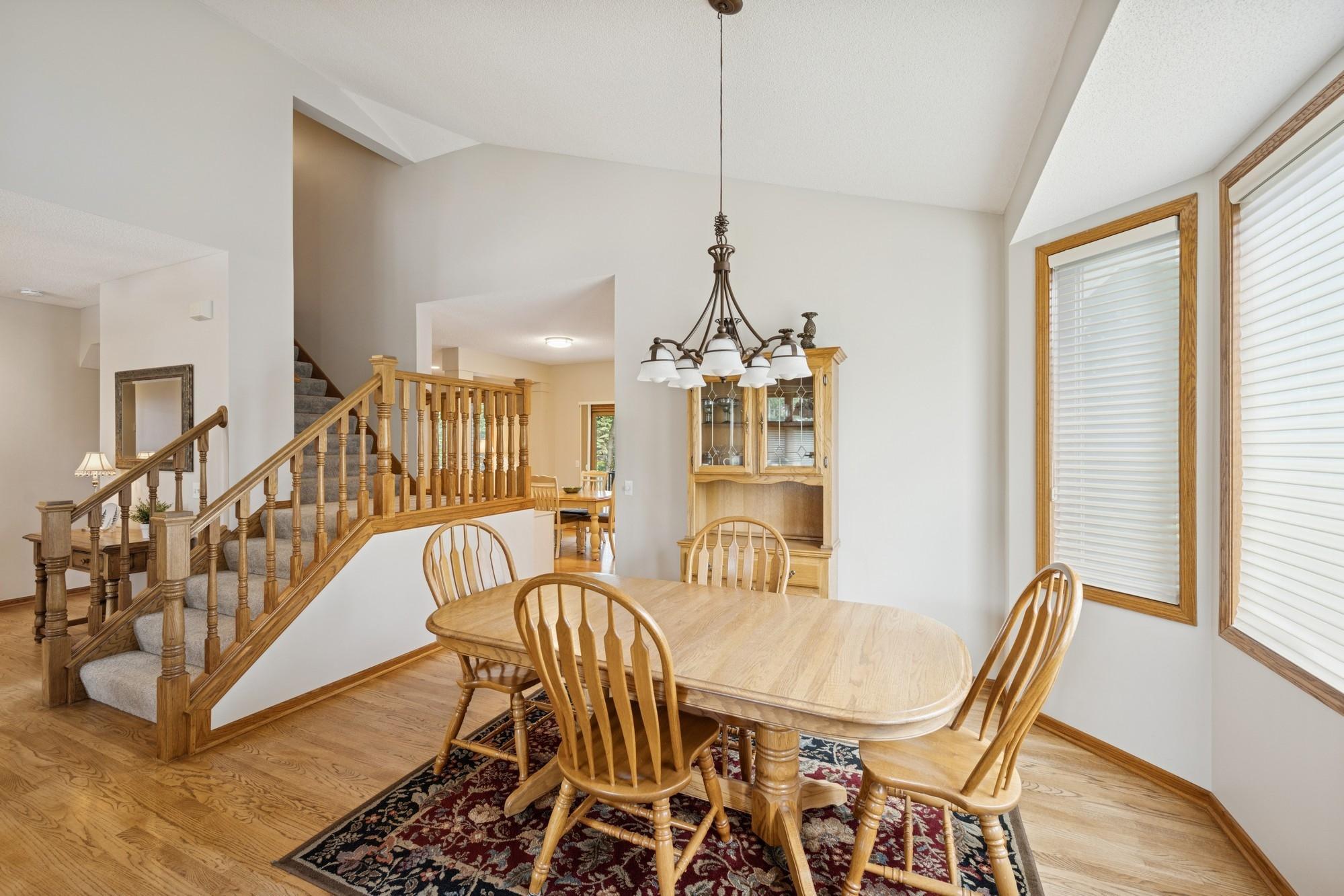 Lakeville, Minnesota, 55044, United States, 5 Bedrooms Bedrooms, ,4 BathroomsBathrooms,Residential,For Sale,1901941