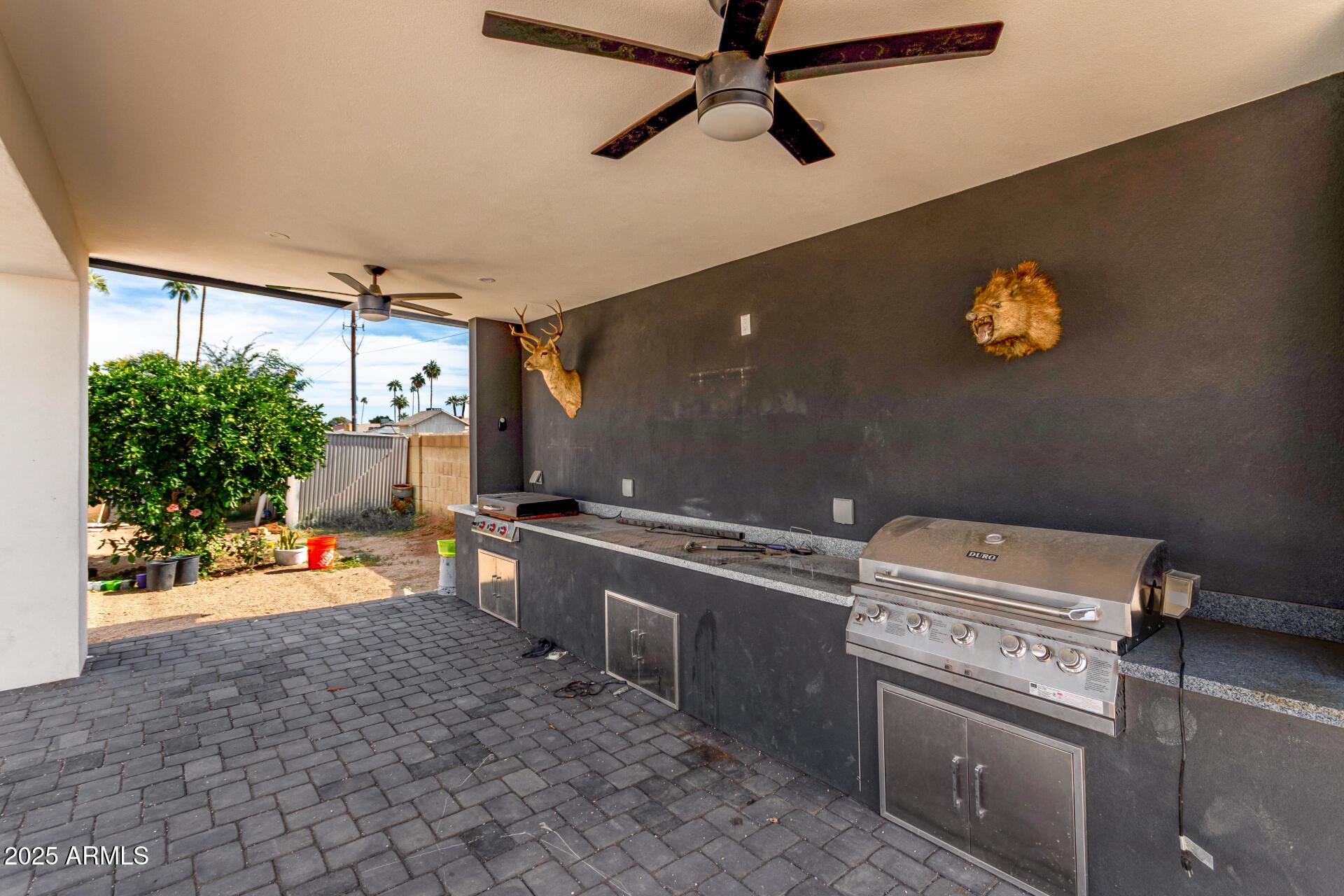 Phoenix, Arizona, 85051, United States, 5 Bedrooms Bedrooms, ,2 BathroomsBathrooms,Residential,For Sale,1987441