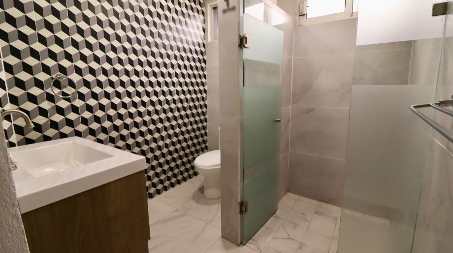 Morelia, Michoacán de Ocampo, 58195, Mexico, 5 Bedrooms Bedrooms, ,4 BathroomsBathrooms,Residential,For Sale,1918405