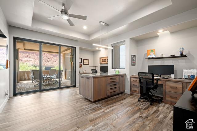 St. George, Utah, 84770, United States, 4 Bedrooms Bedrooms, ,4 BathroomsBathrooms,Residential,For Sale,1982839