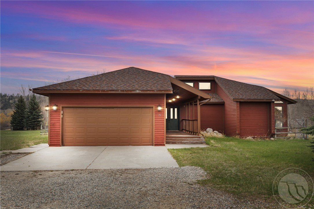 Absarokee, Montana, 59001, United States, 4 Bedrooms Bedrooms, ,4 BathroomsBathrooms,Residential,For Sale,1979121