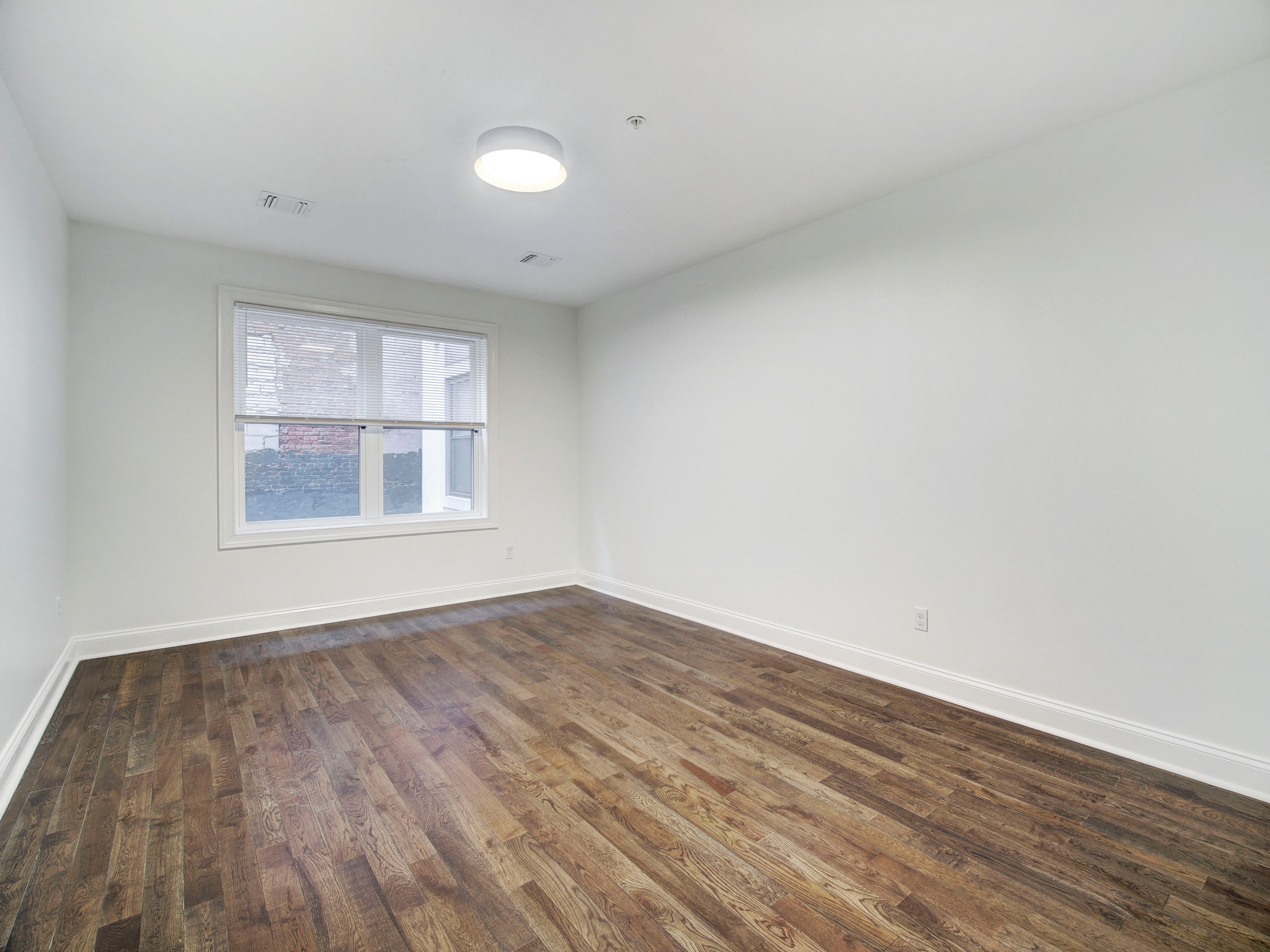  90 Clinton Avenue, Newark, NJ 07114 - 物件實景