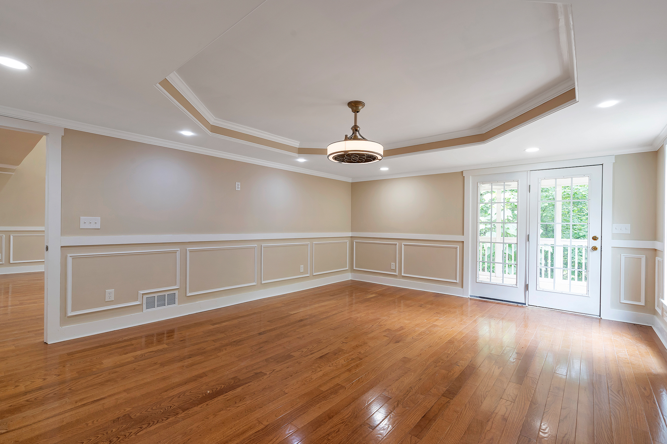  Custom Home on Two Private Acres - 物件實景