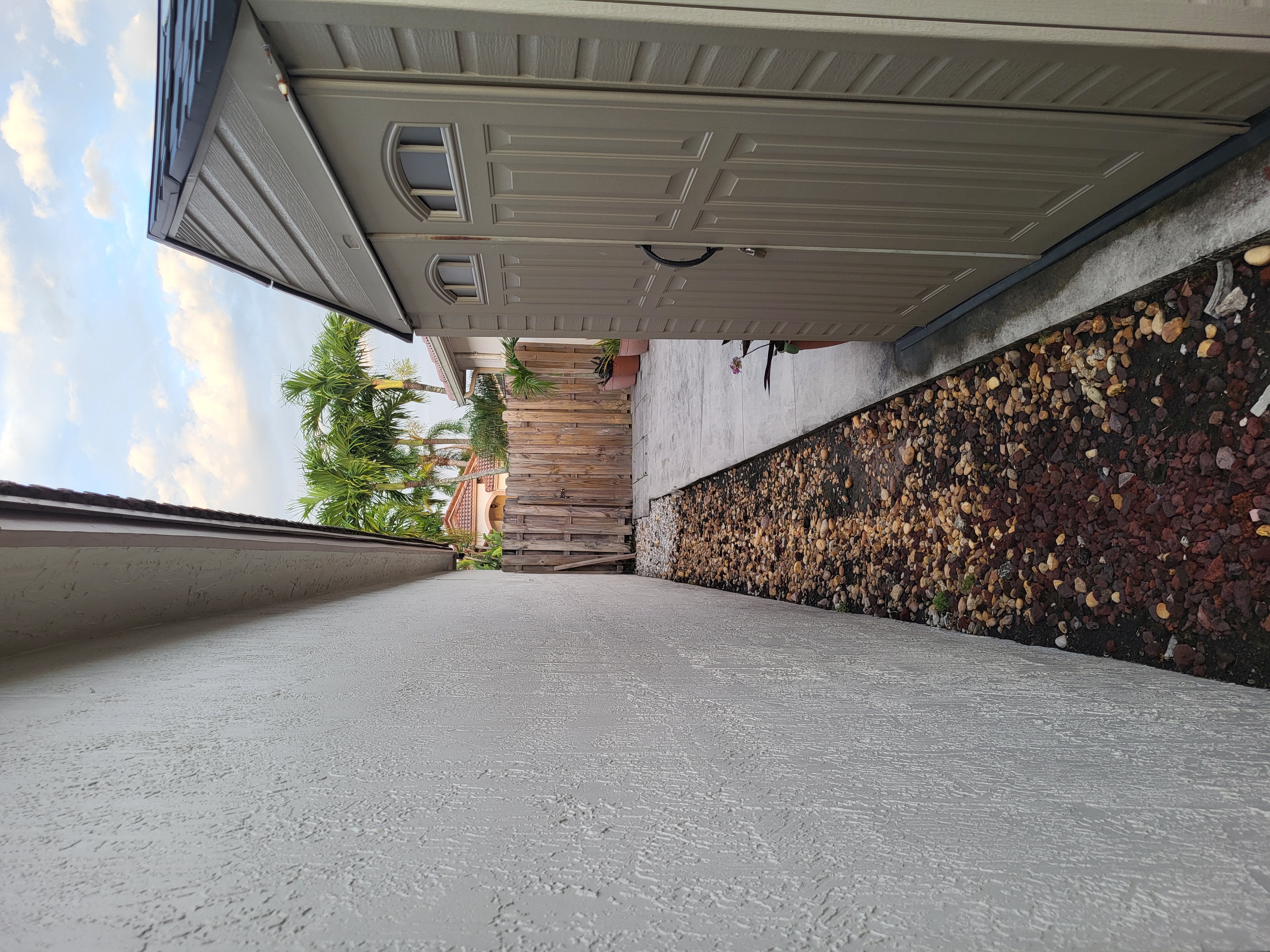 Miami, Florida, 33196, United States, 3 Bedrooms Bedrooms, ,2 BathroomsBathrooms,Residential,For Sale,1979273