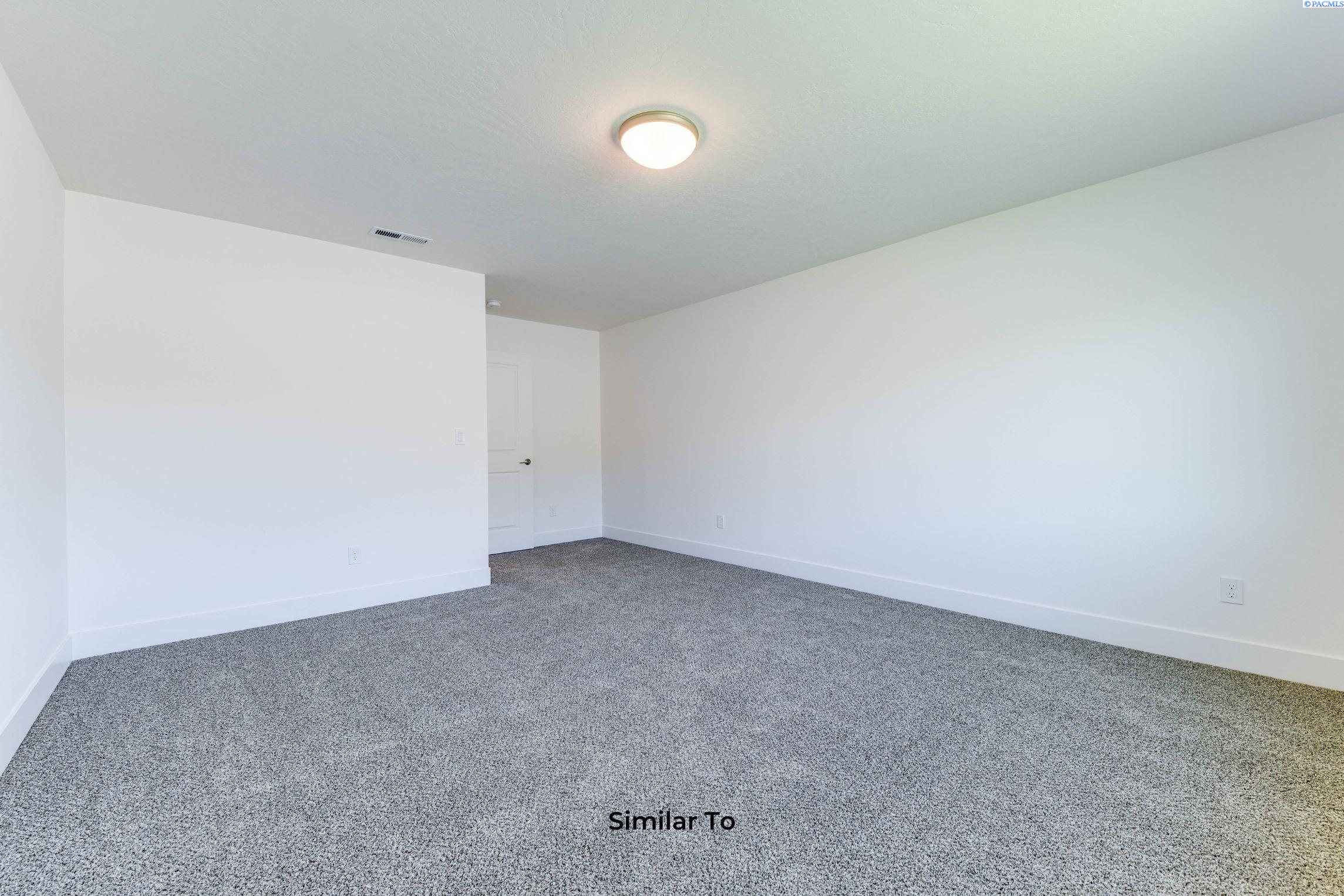 Kennewick, Washington, 99338, United States, 3 Bedrooms Bedrooms, ,1 BathroomBathrooms,Residential,For Sale,1901693