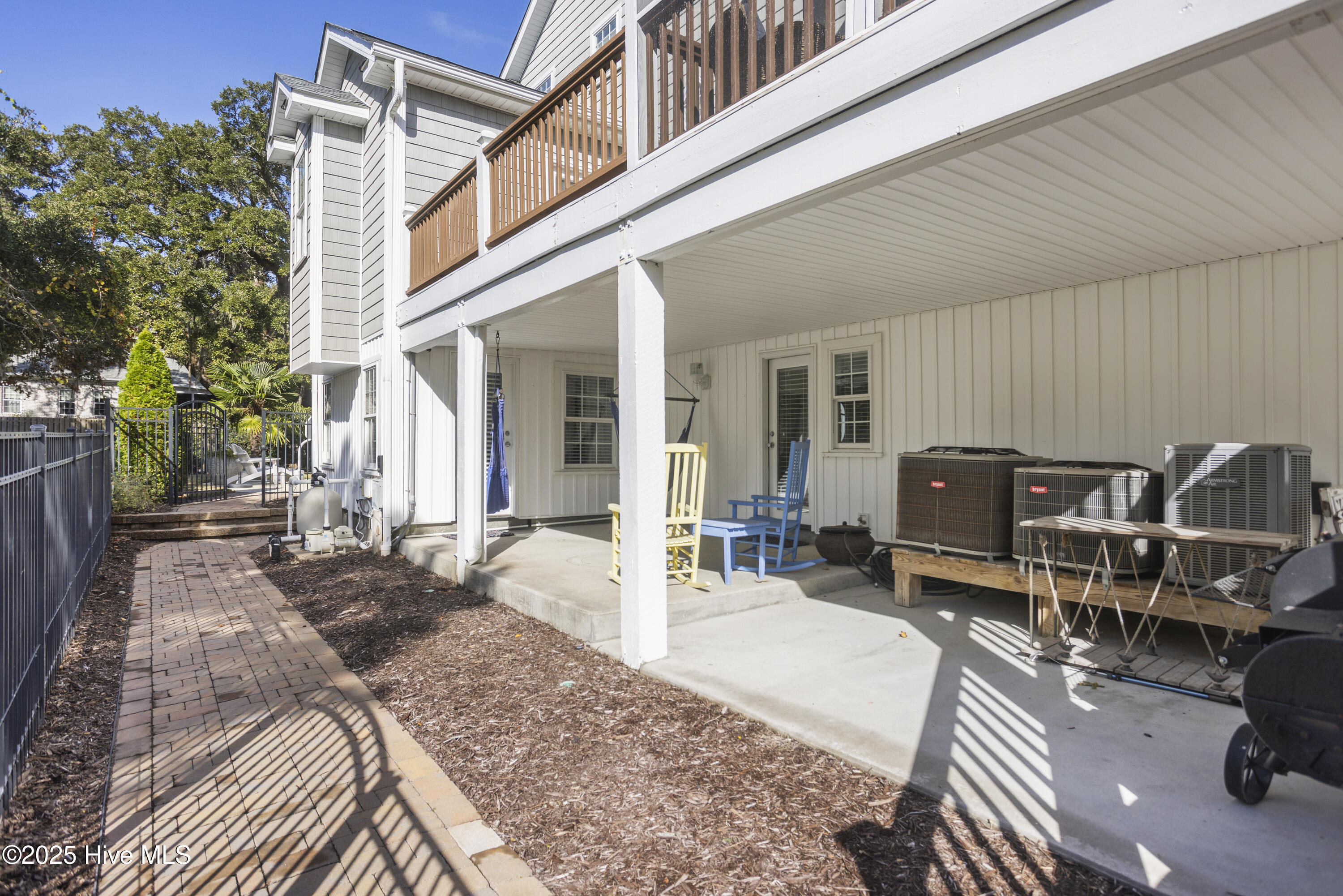 Wilmington, North Carolina, 28409, United States, 5 Bedrooms Bedrooms, ,4 BathroomsBathrooms,Residential,For Sale,1730628