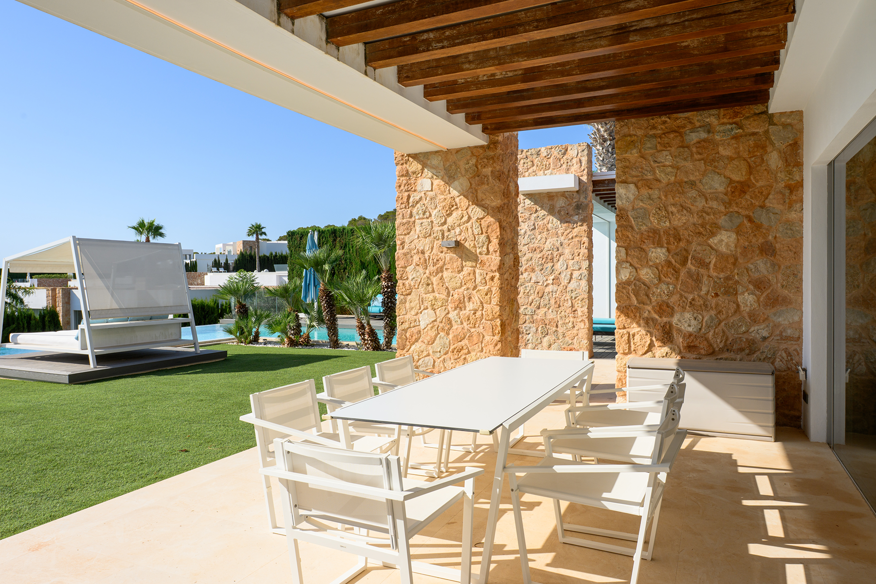  Luxurious modern villa near the beach - 物件實景
