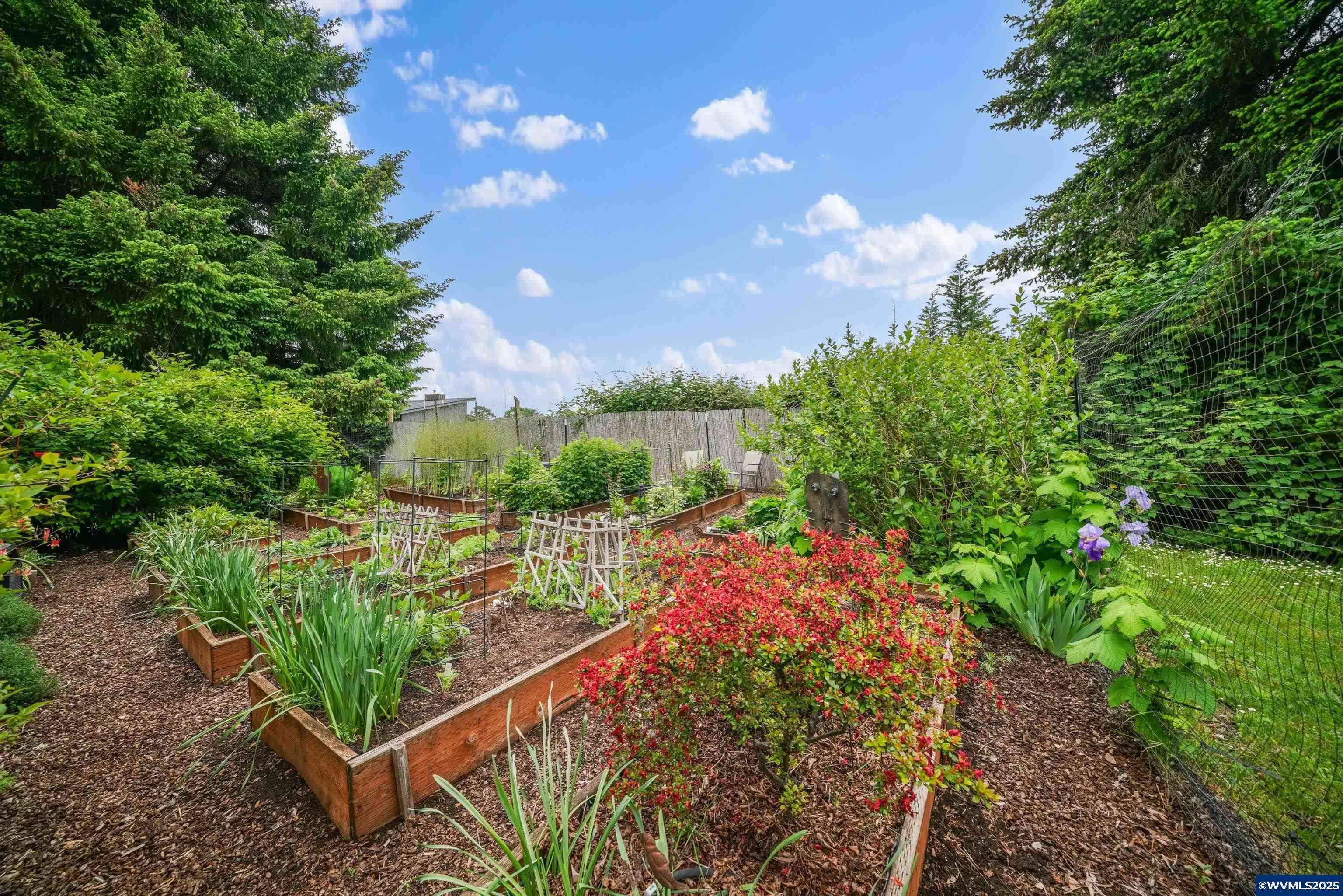 Salem, Oregon, 97302, United States, 3 Bedrooms Bedrooms, ,3 BathroomsBathrooms,Residential,For Sale,1846561