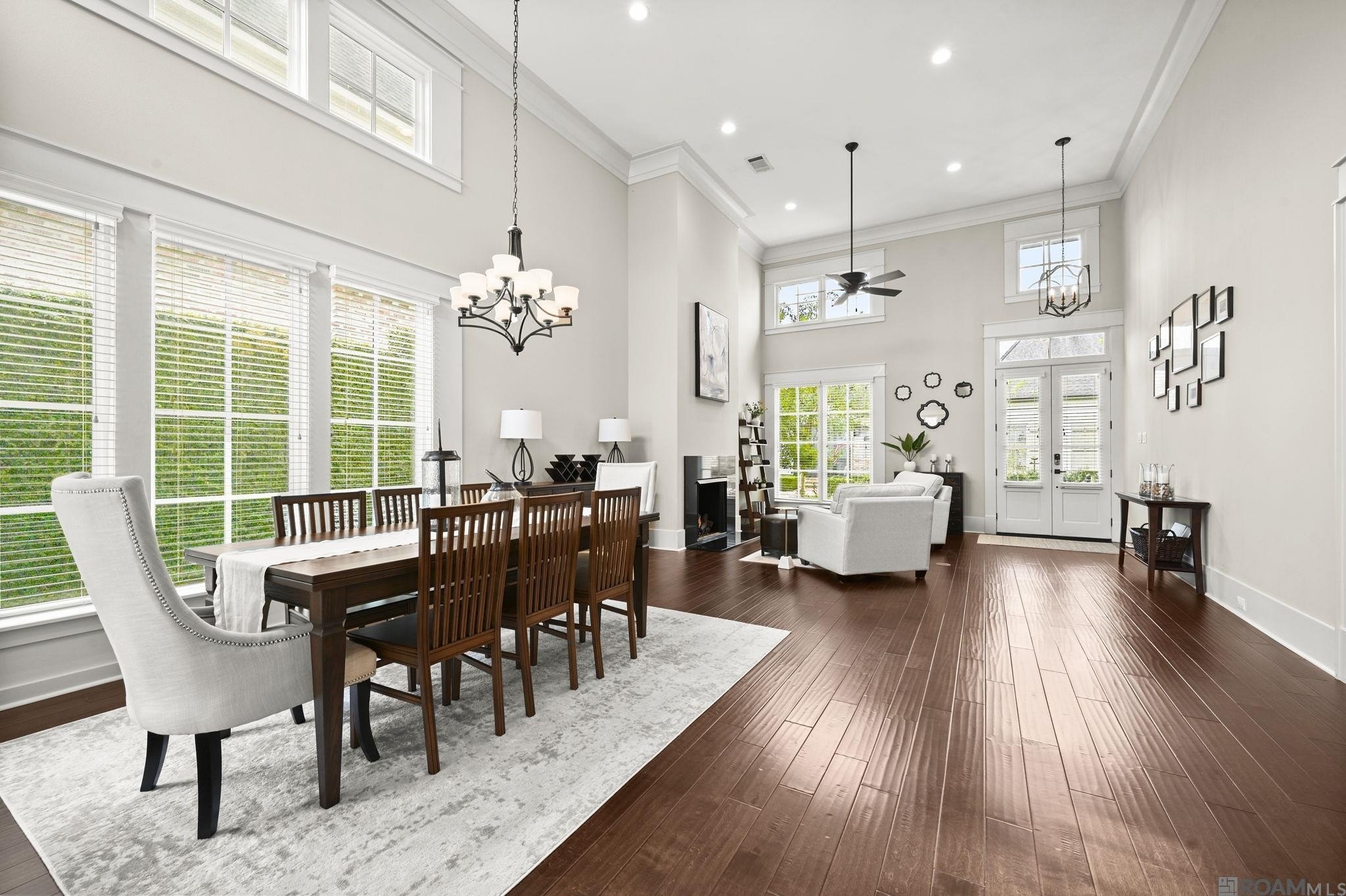 Baton Rouge, Louisiana, 70810, United States, 4 Bedrooms Bedrooms, ,4 BathroomsBathrooms,Residential,For Sale,2005537