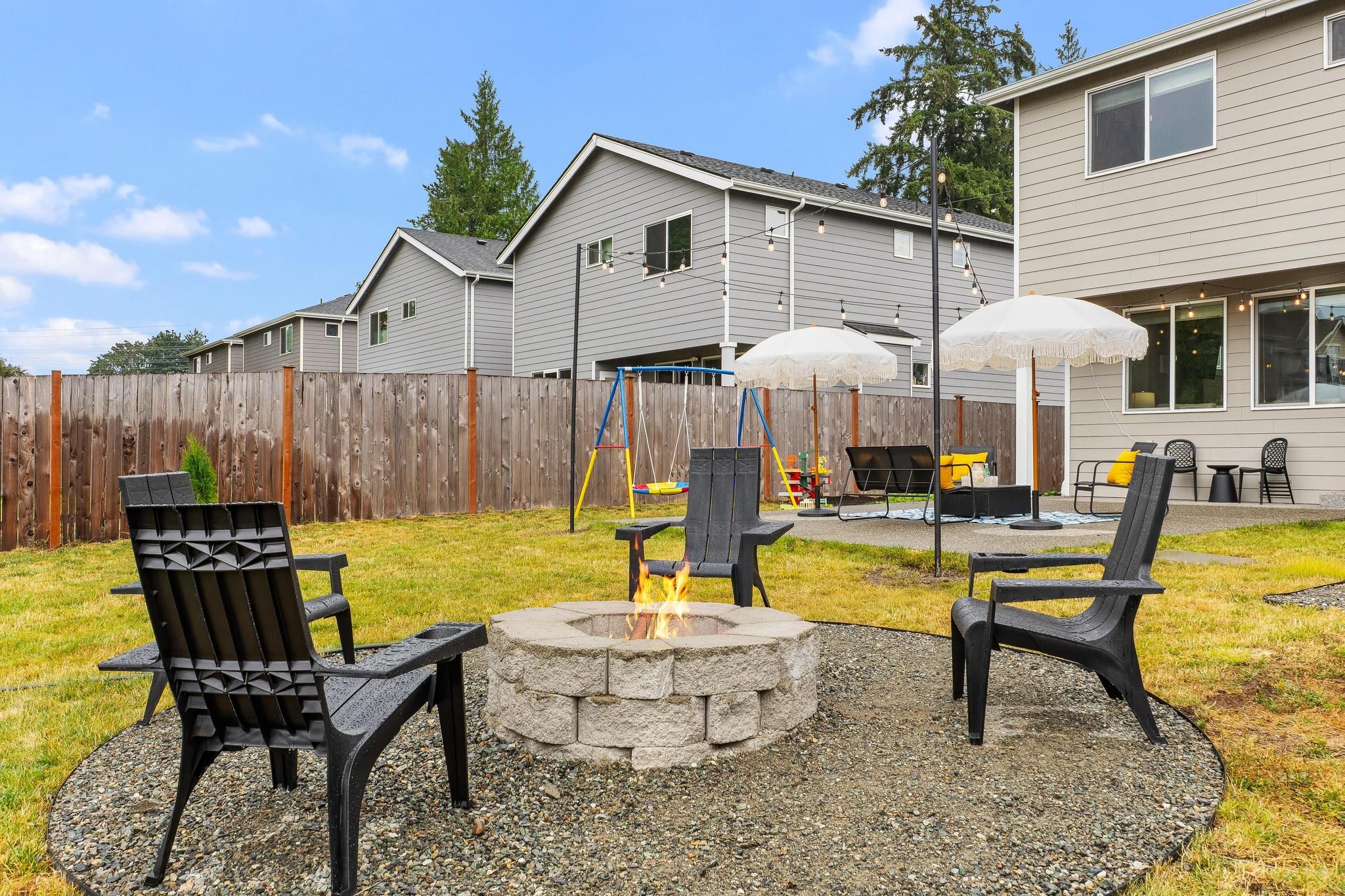  423 205th St SW, Lynnwood, WA 98036 - 物件實景