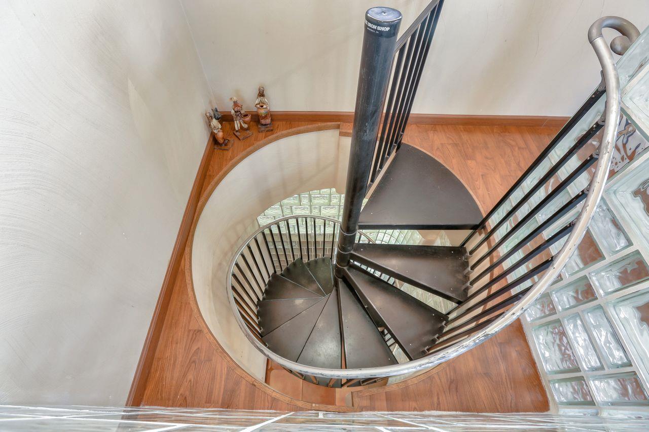 Half Moon Bay, California, 94019, United States, 3 Bedrooms Bedrooms, ,3 BathroomsBathrooms,Residential,For Sale,1996858