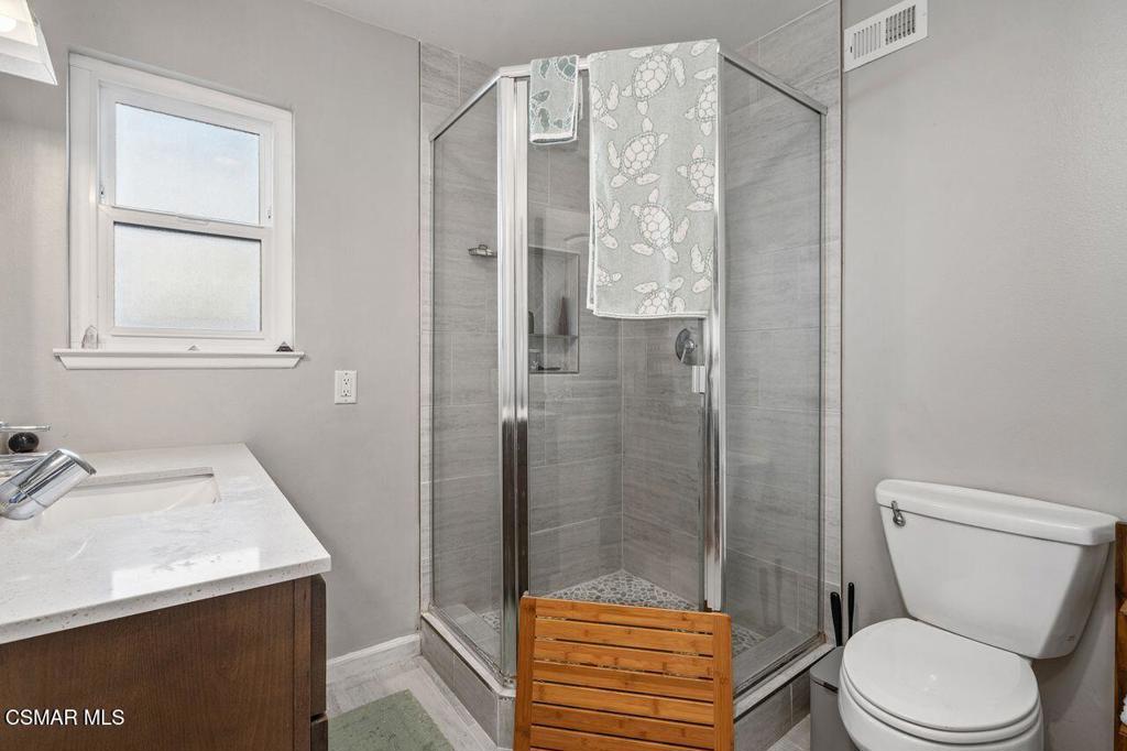 Ventura, California, 93004, United States, 4 Bedrooms Bedrooms, ,4 BathroomsBathrooms,Residential,For Sale,2003290