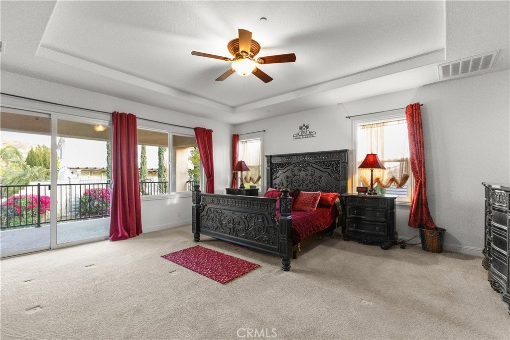 Highland, California, 92346, United States, 5 Bedrooms Bedrooms, ,5 BathroomsBathrooms,Residential,For Sale,1982875