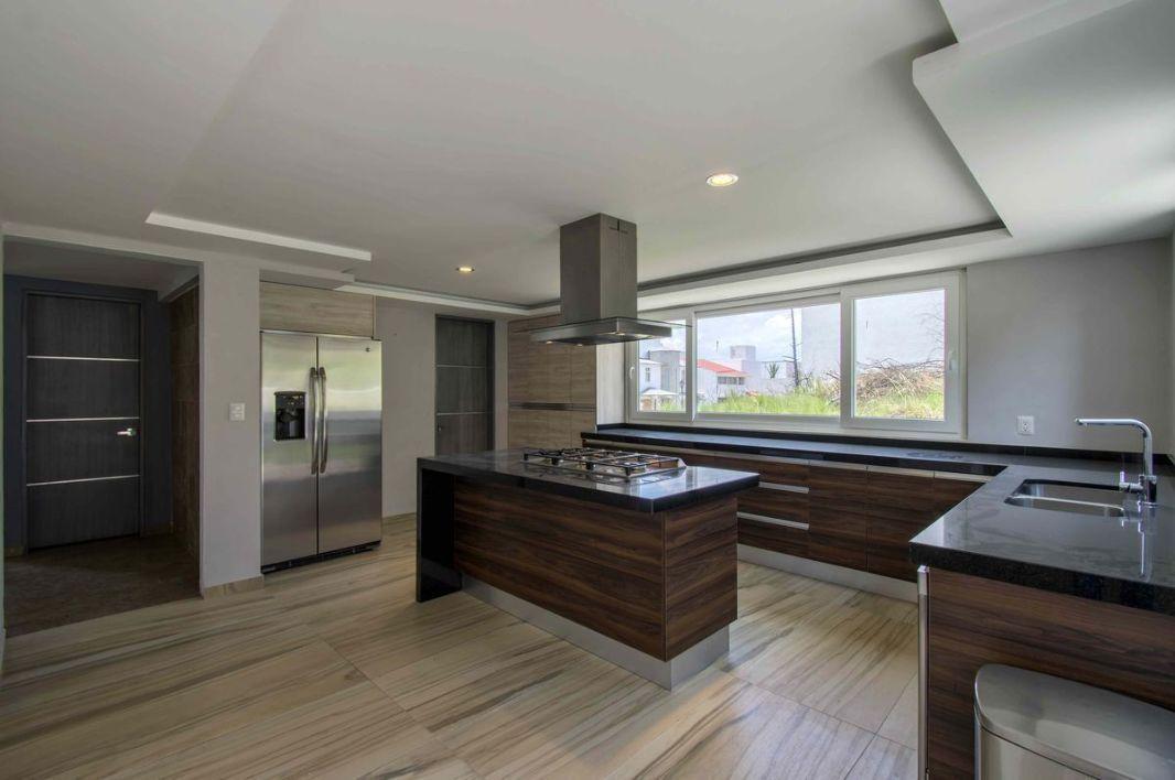 Puerta de Jerez, Atizapán de Zaragoza, Estado de México, 52930, Mexico, 4 Bedrooms Bedrooms, ,5 BathroomsBathrooms,Residential,For Sale,Puerta de Jerez,1444580