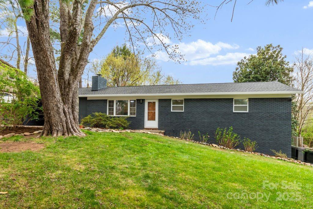 Asheville, North Carolina, 28806, United States, 4 Bedrooms Bedrooms, ,3 BathroomsBathrooms,Residential,For Sale,1770917