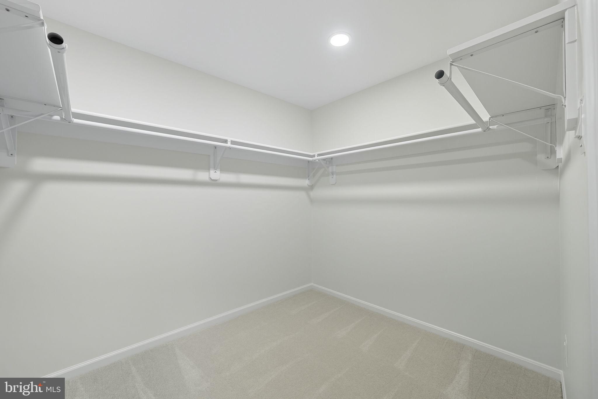 Fairfax, Virginia, 22032, United States, 4 Bedrooms Bedrooms, ,3 BathroomsBathrooms,Residential,For Sale,1984417