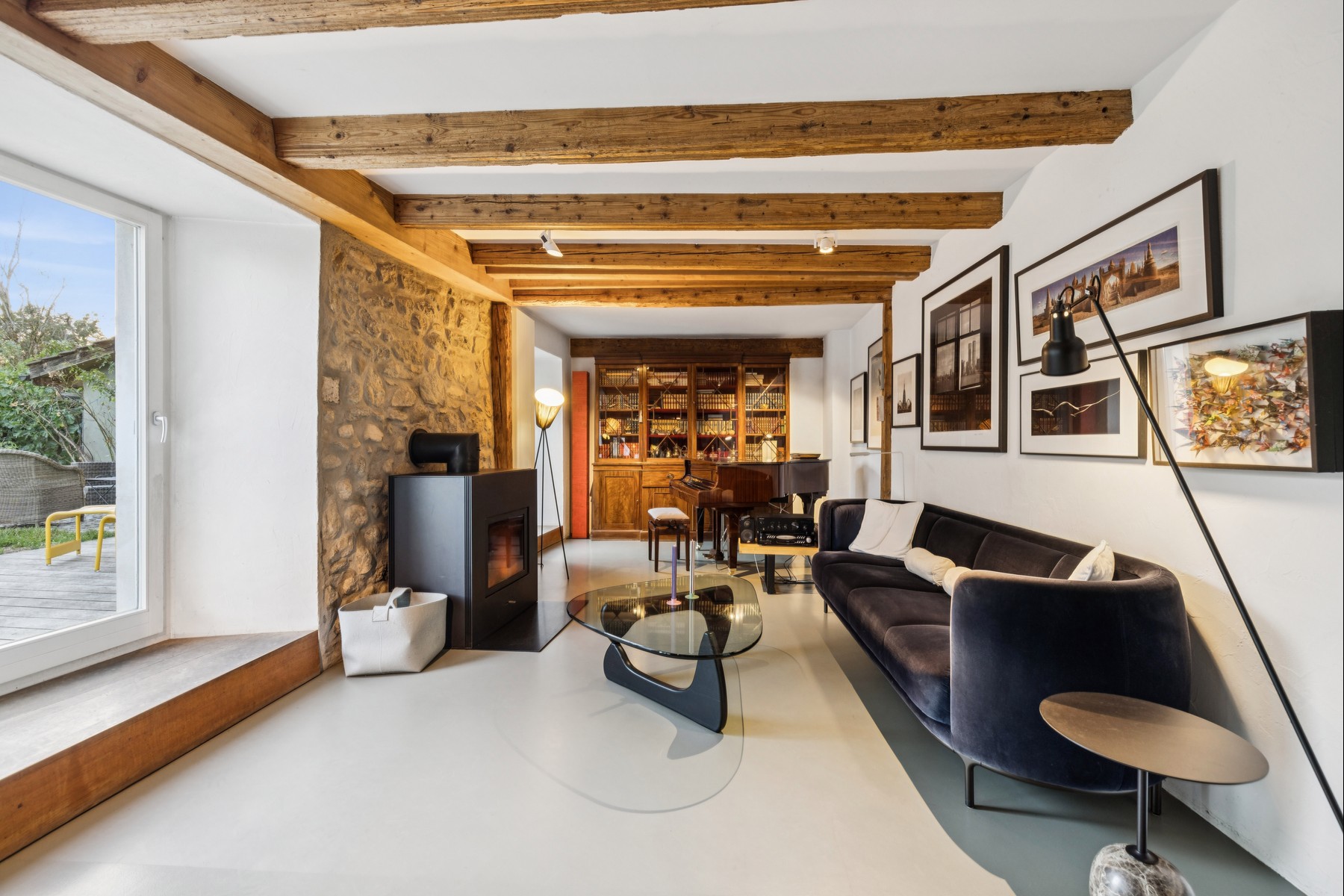  a family home where  everyone has their own space - 物件實景