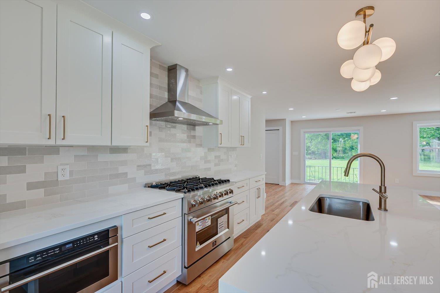 Piscataway, New Jersey, 08854, United States, 5 Bedrooms Bedrooms, ,3 BathroomsBathrooms,Residential,For Sale,2048679