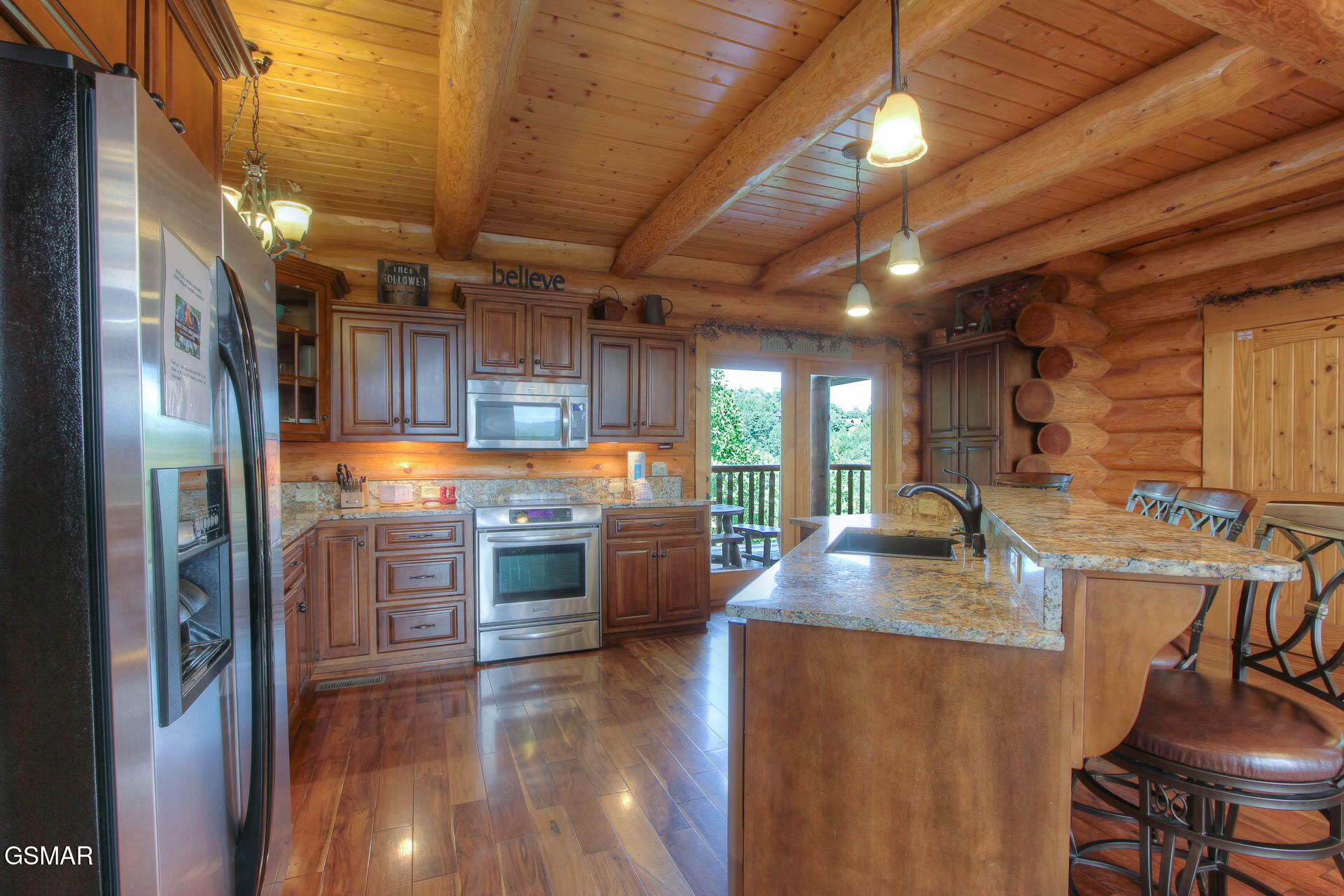 Sevierville, Tennessee, 37876, United States, 3 Bedrooms Bedrooms, ,5 BathroomsBathrooms,Residential,For Sale,1976203