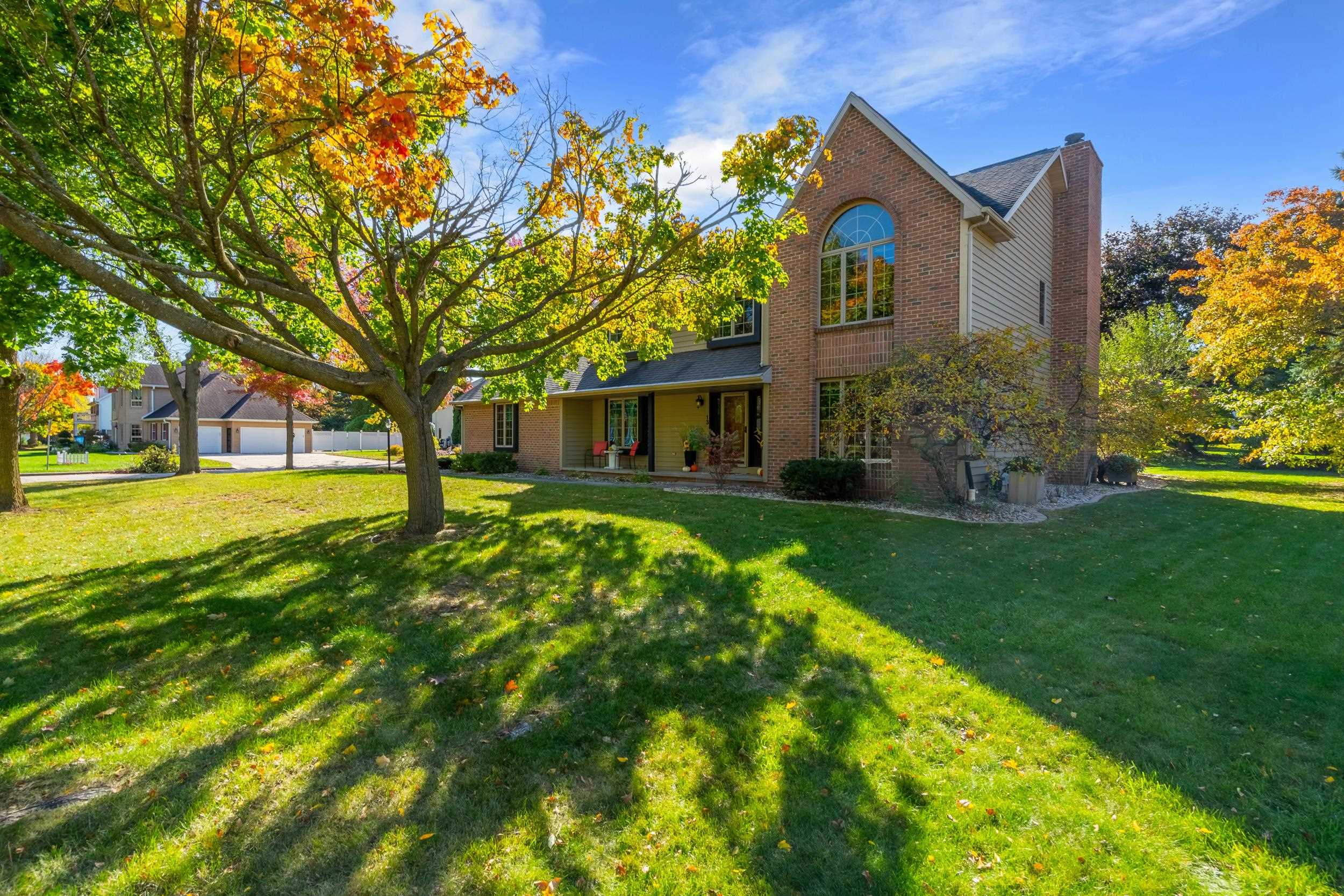 Appleton, Wisconsin, 54913, United States, 3 Bedrooms Bedrooms, ,3 BathroomsBathrooms,Residential,For Sale,1976936