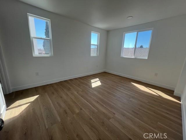 Los Angeles, California, 90001, United States, ,Residential,For Sale,1976329