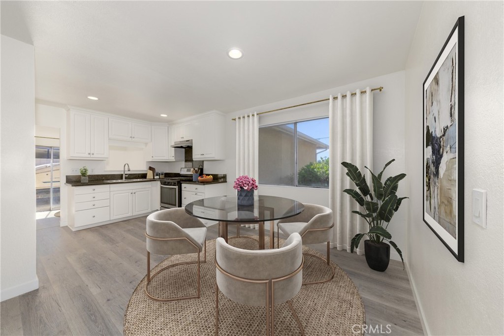 Ontario, California, 91762, United States, 4 Bedrooms Bedrooms, ,2 BathroomsBathrooms,Residential,For Sale,1930288