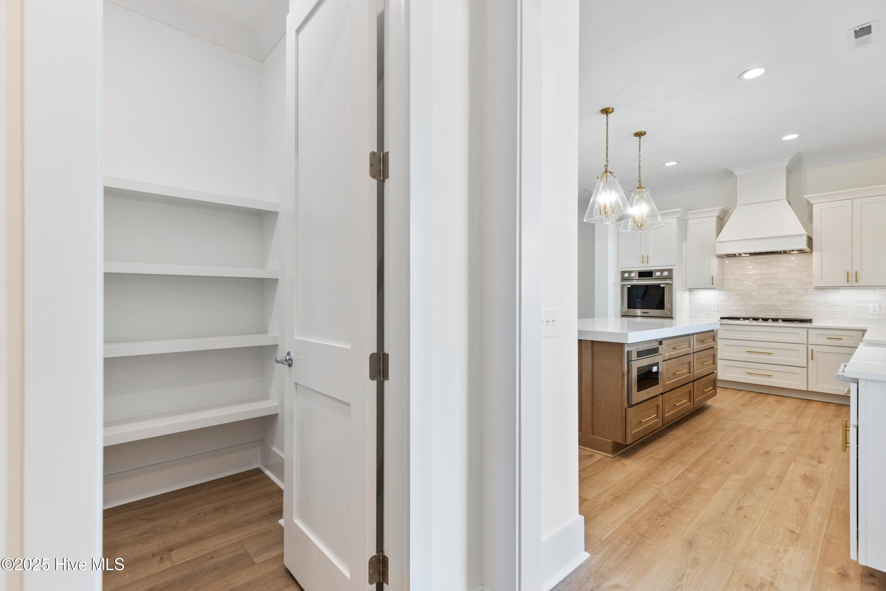 5312 Hanahan Drive, Wilmington, North Carolina, 28403, United States, 5 Bedrooms Bedrooms, ,5 BathroomsBathrooms,Residential,For Sale,5312 Hanahan Drive,1644354