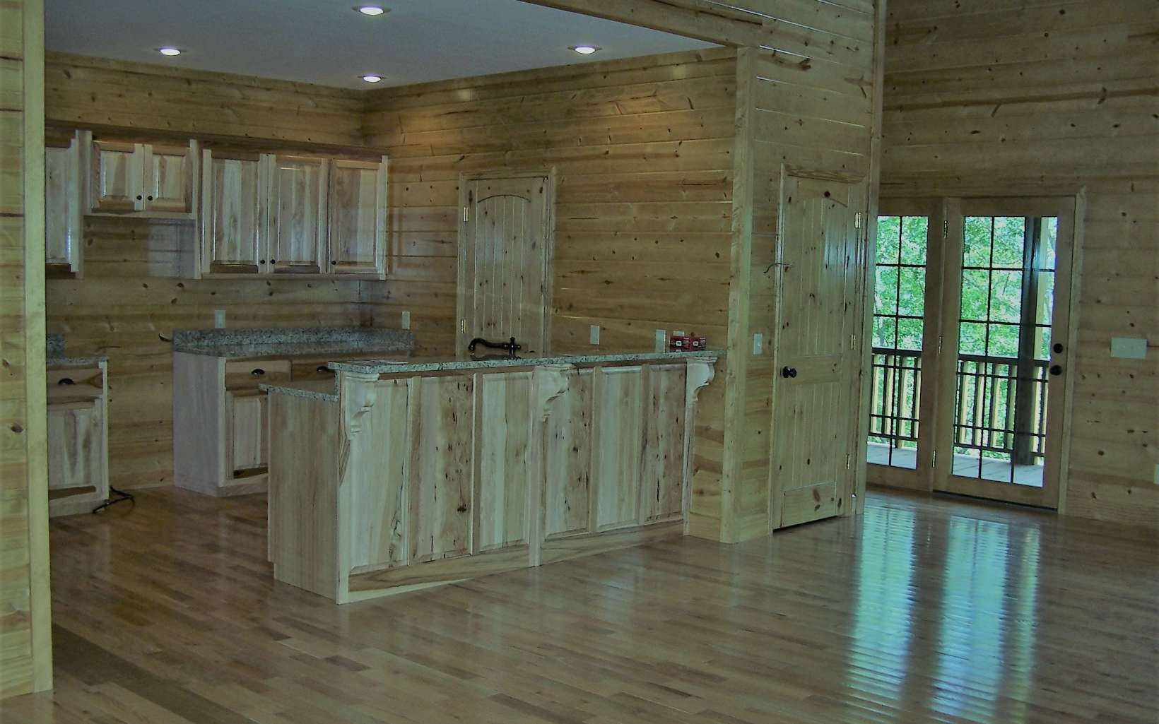 Hiawassee, Georgia, 30546, United States, 3 Bedrooms Bedrooms, ,3 BathroomsBathrooms,Residential,For Sale,1944603