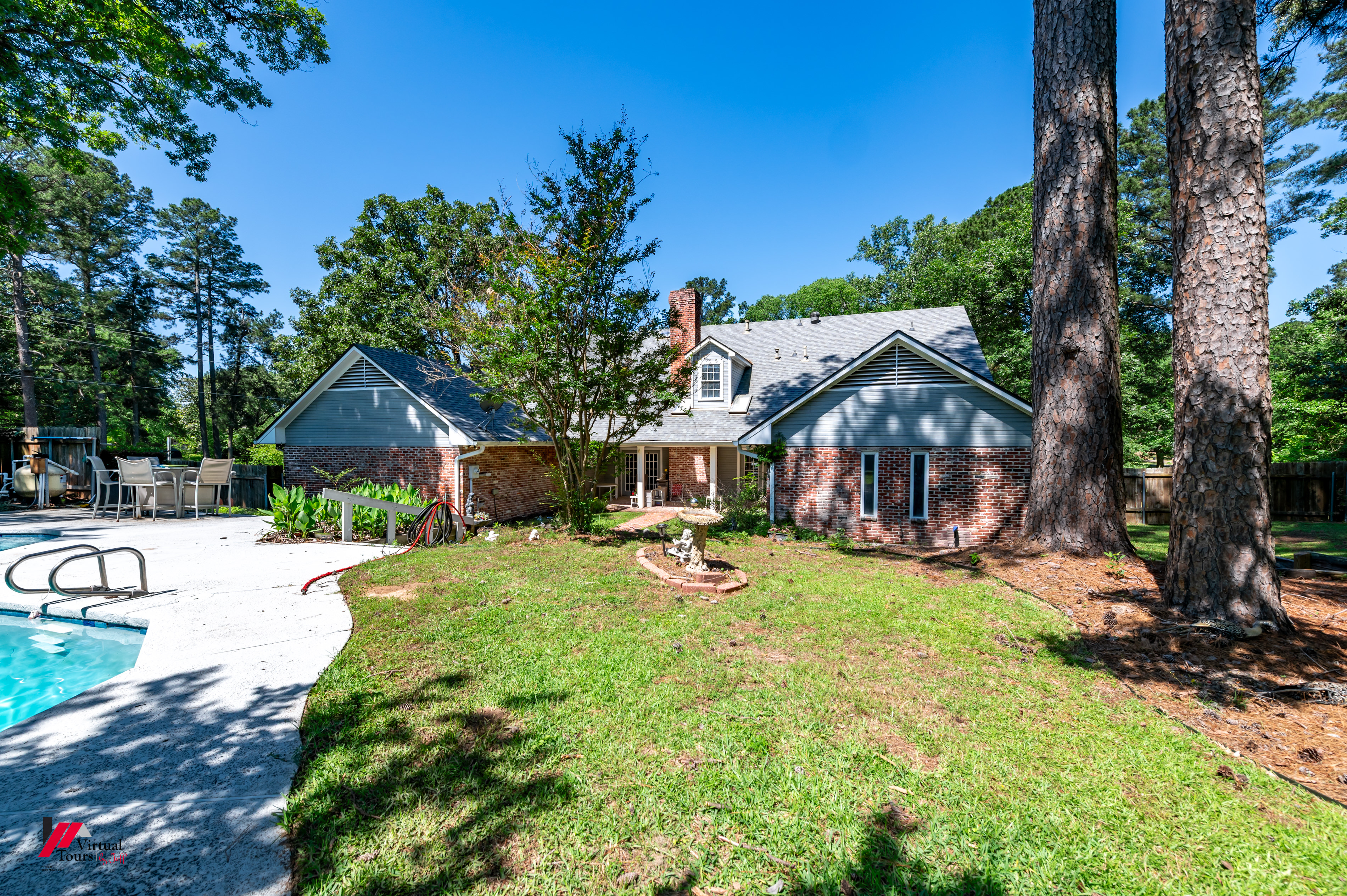 Shreveport, Louisiana, 71106, United States, 4 Bedrooms Bedrooms, ,4 BathroomsBathrooms,Residential,For Sale,1928720