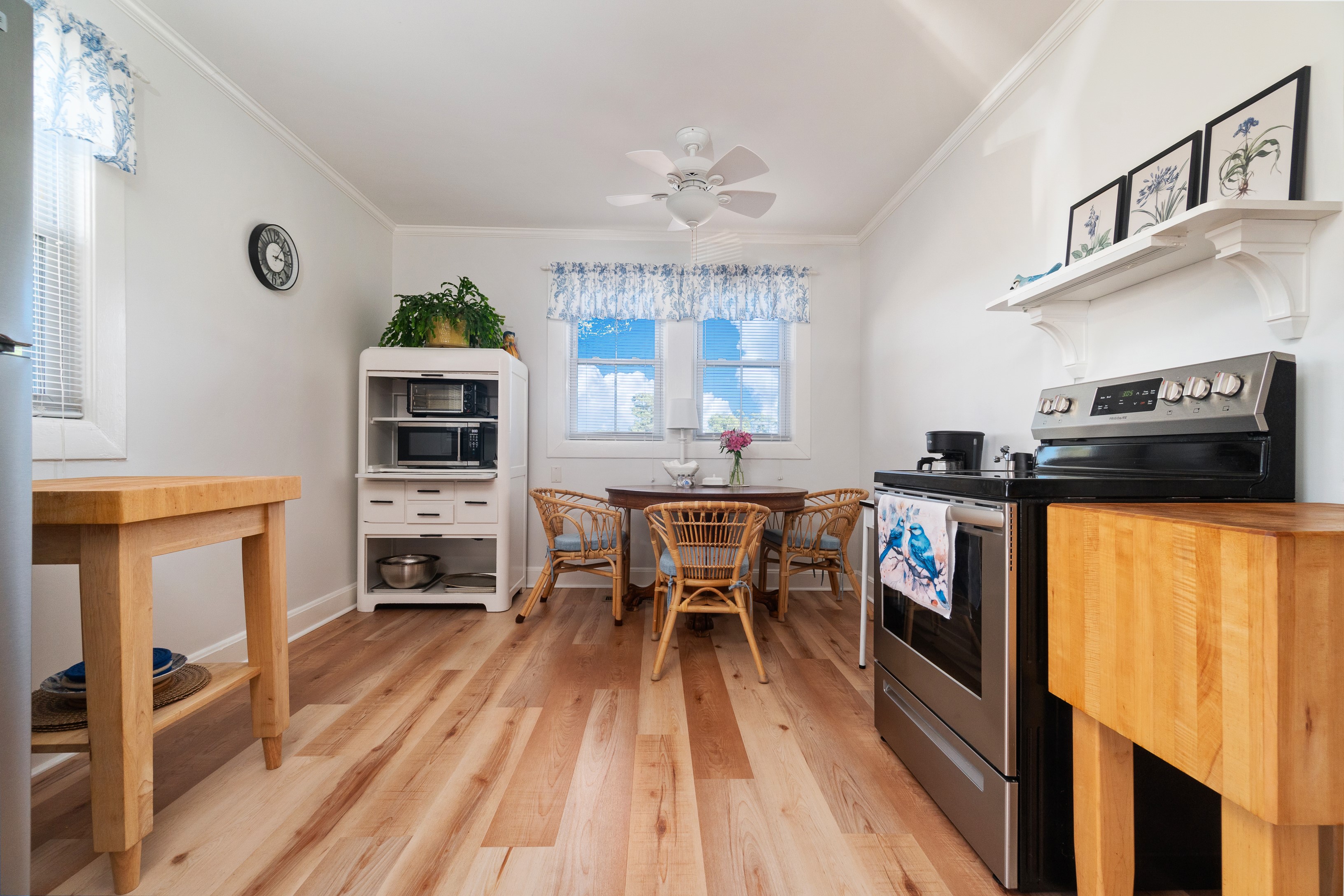 Arapahoe, North Carolina, 28510, United States, 3 Bedrooms Bedrooms, ,3 BathroomsBathrooms,Residential,For Sale,1987065