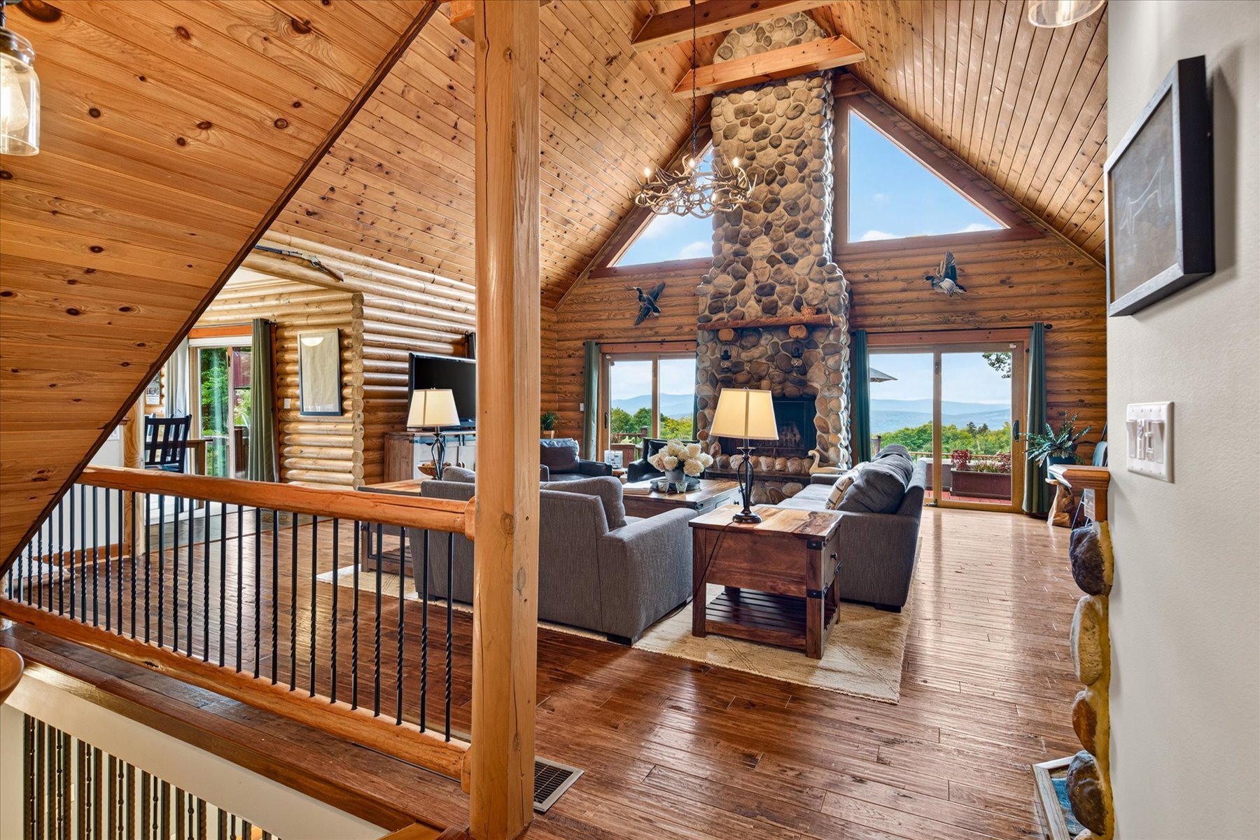  1337 Andover Ridge Road - 物件實景