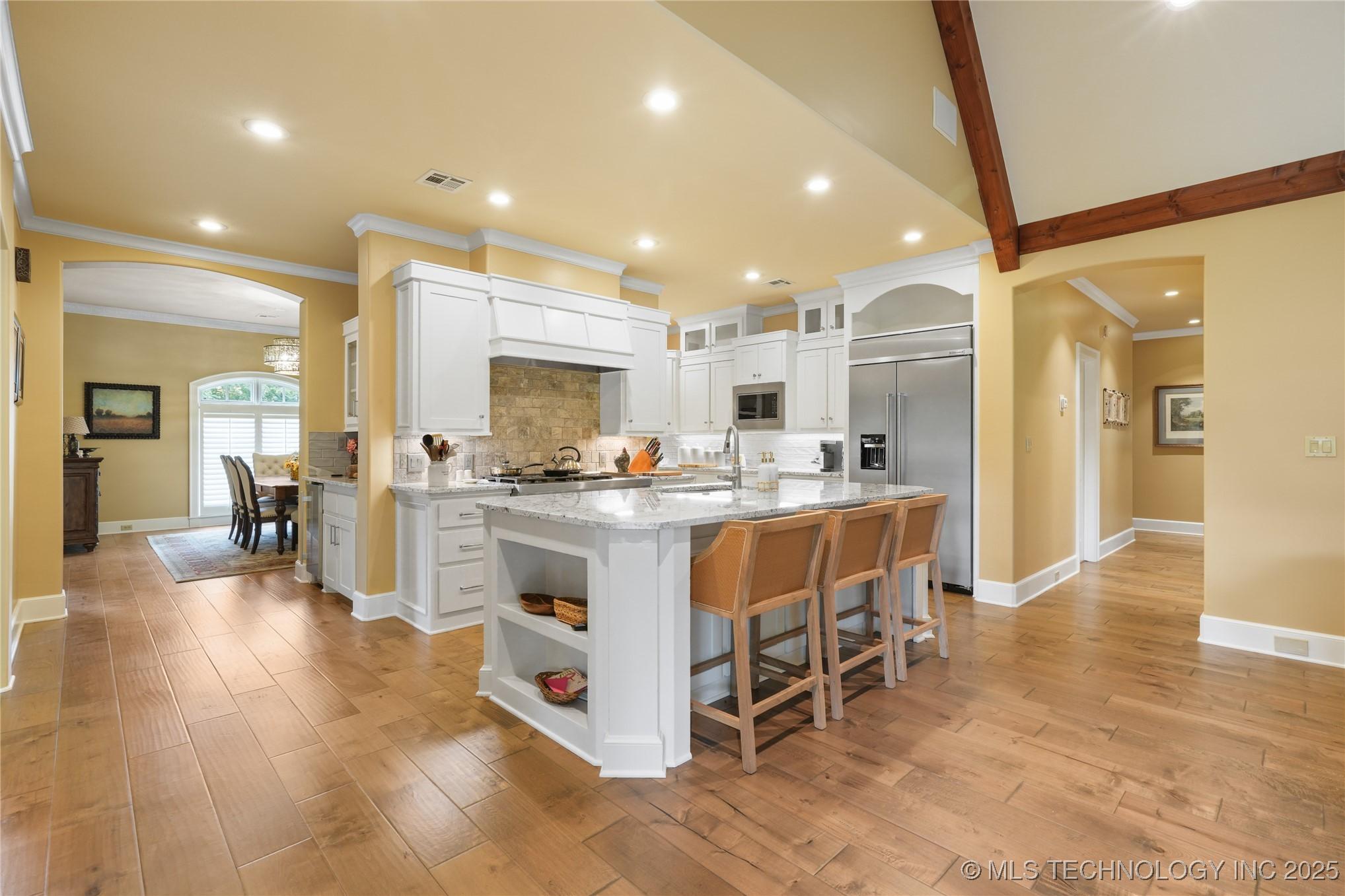 Muskogee, Oklahoma, 74403, United States, 4 Bedrooms Bedrooms, ,5 BathroomsBathrooms,Residential,For Sale,1980676